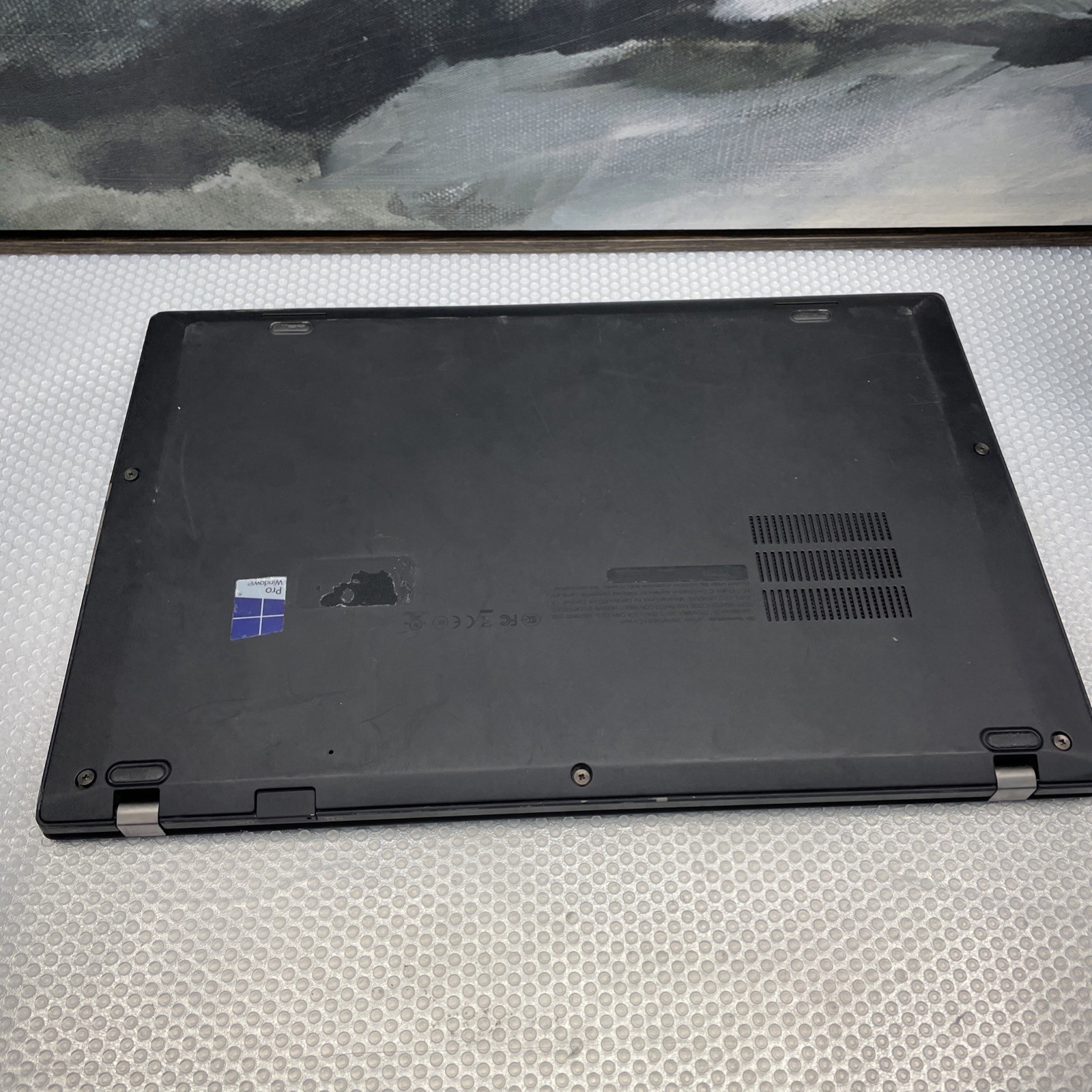 Incomplete Lenovo ThinkPad X1 Carbon 5th Gen 14″ Laptop i7-6500U 2.50GHz 8GB RAM