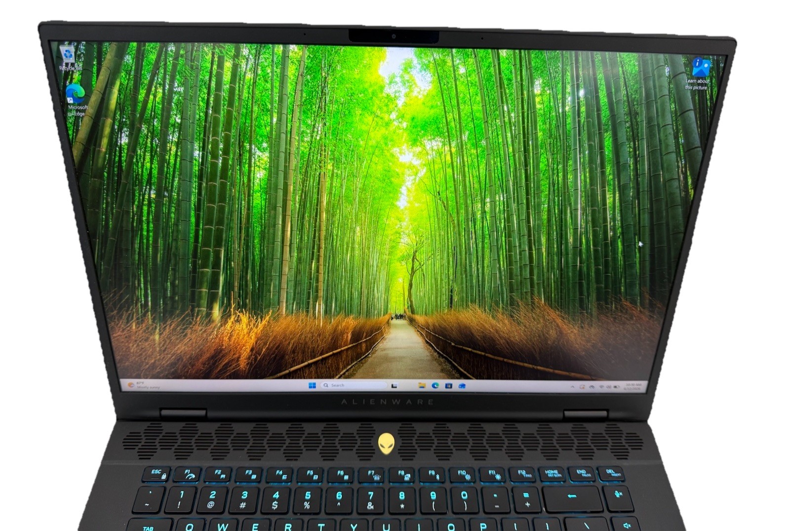 Dell Alienware M16 R2 240Hz QHD+ 1.4GHz Ultra 7 155H 16GB 1TB RTX 4070 Frame Gap