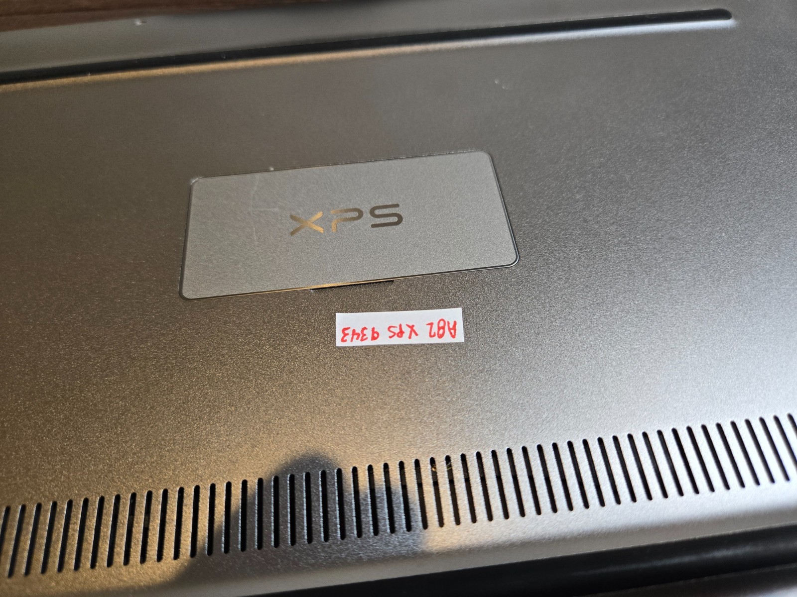 Dell XPS 9343 Laptop Intel i5 5200U 2.20GHZ 13.3″ FHD 8GB 128GB SSD Windows 11