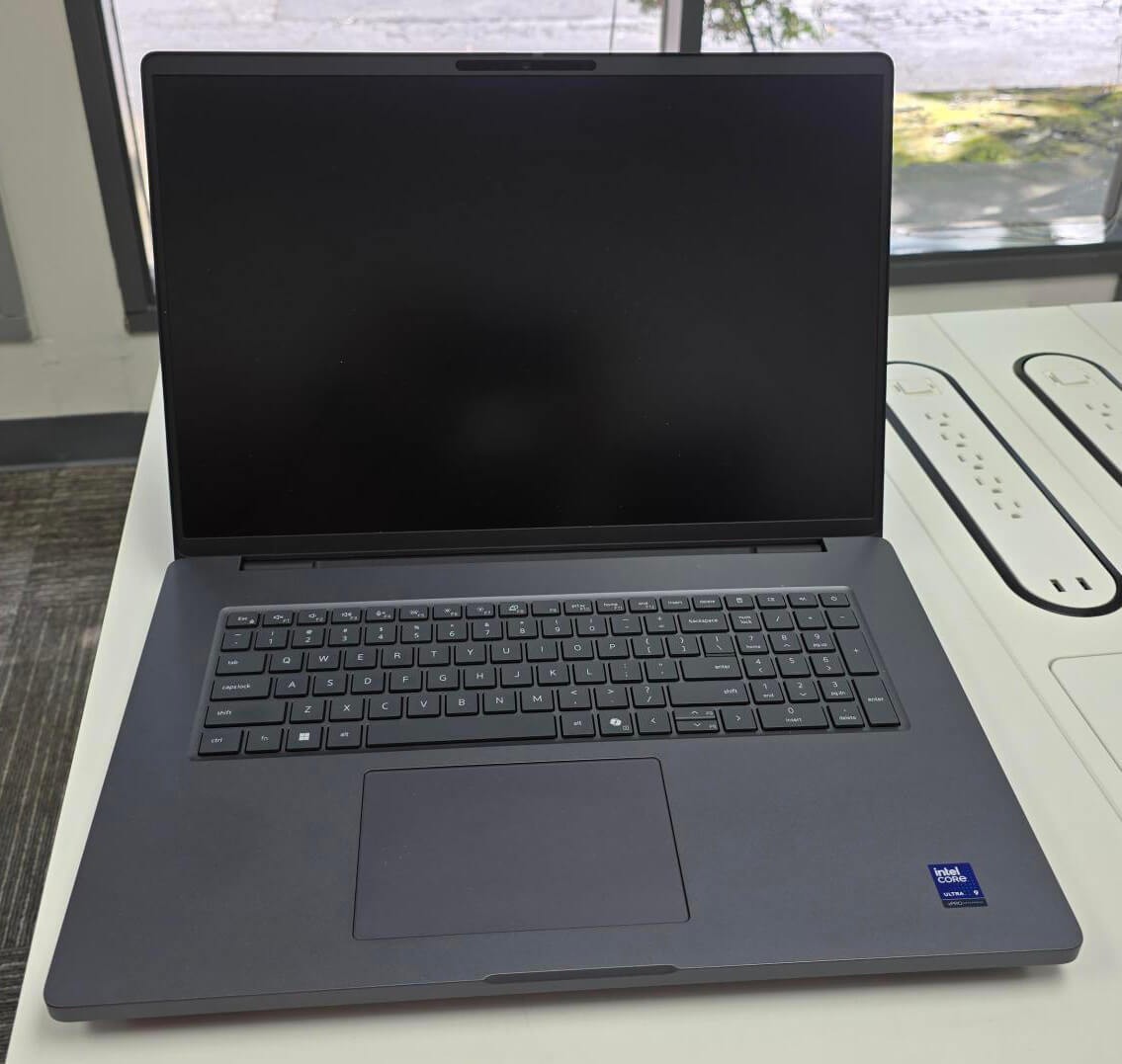 Dell Pro Max Plus MB18250 18 Mobile Workstation – Intel Core Ultra 9 285HX