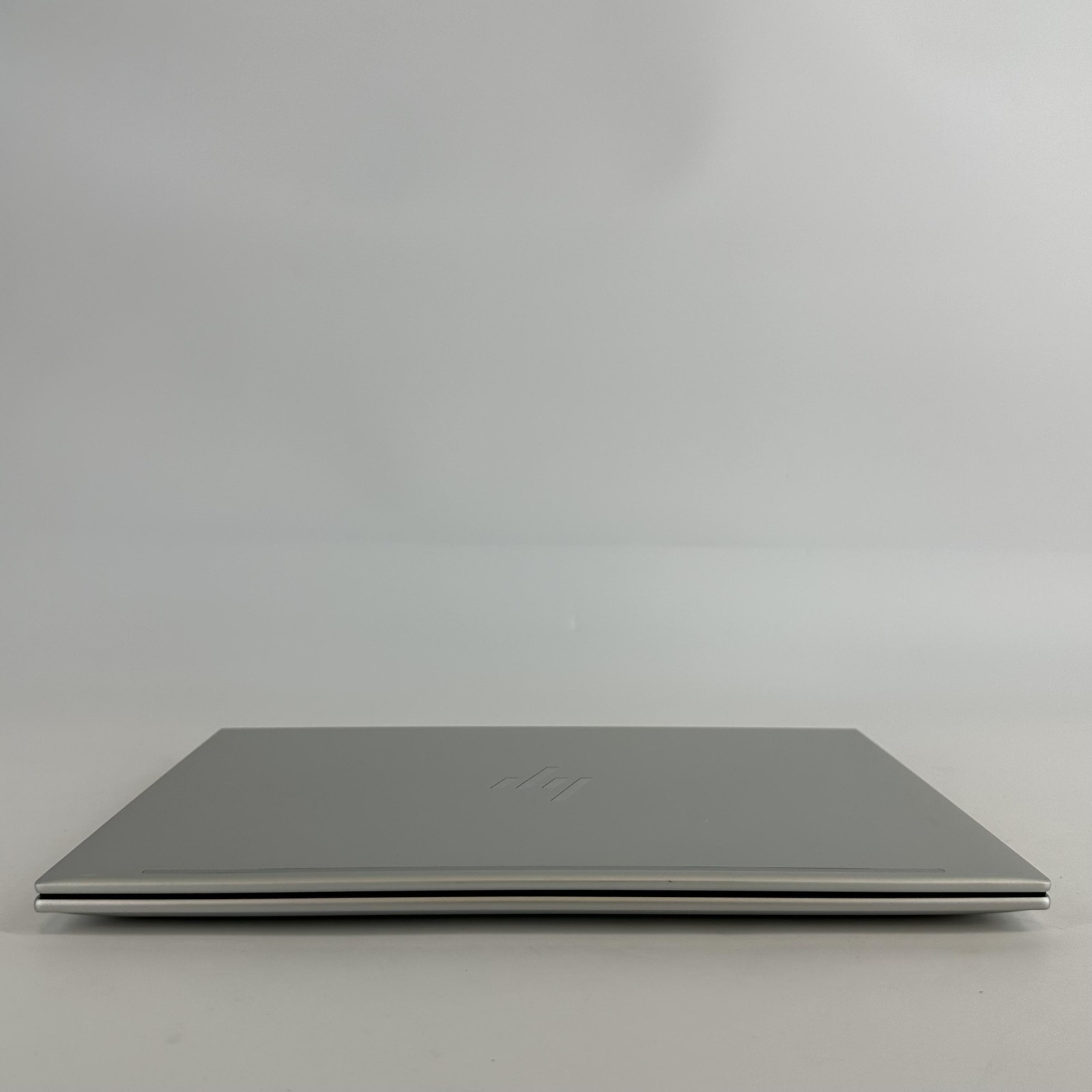 HP Elitebook 845 G9 14 FHD+ 2.7 GHz Ryzen 7 PRO 6850U 16GB 512GB SSD Very Good