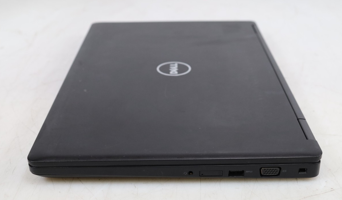 Dell Precision 3520 15.6″ Intel i5-7440HQ 8GB Quadro M620 No HDD BATT COA OS