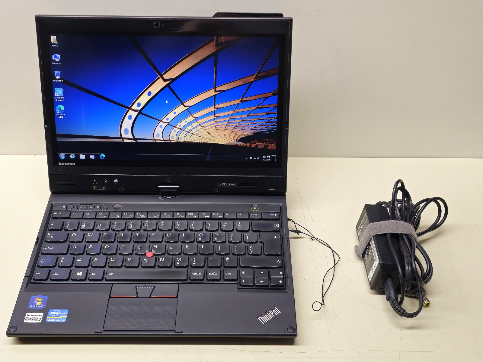 Lenovo ThinkPad X230 Tablet 12.5″ i5-3320M + 8GB + 120GB Windows 7 Pro *READ*
