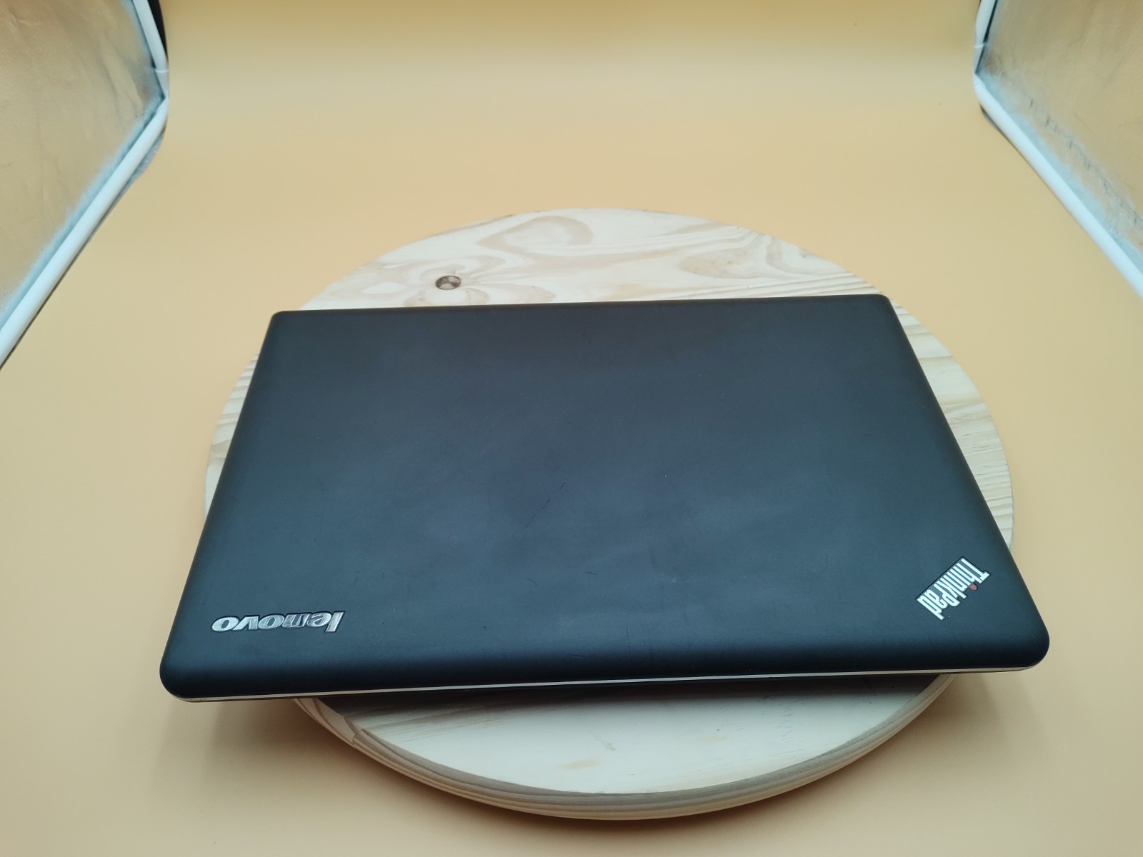 15.6″ Lenovo Thinkpad E540 Intel Core i5-4200m, 8gb ram, 120gb ssd, Windows 10