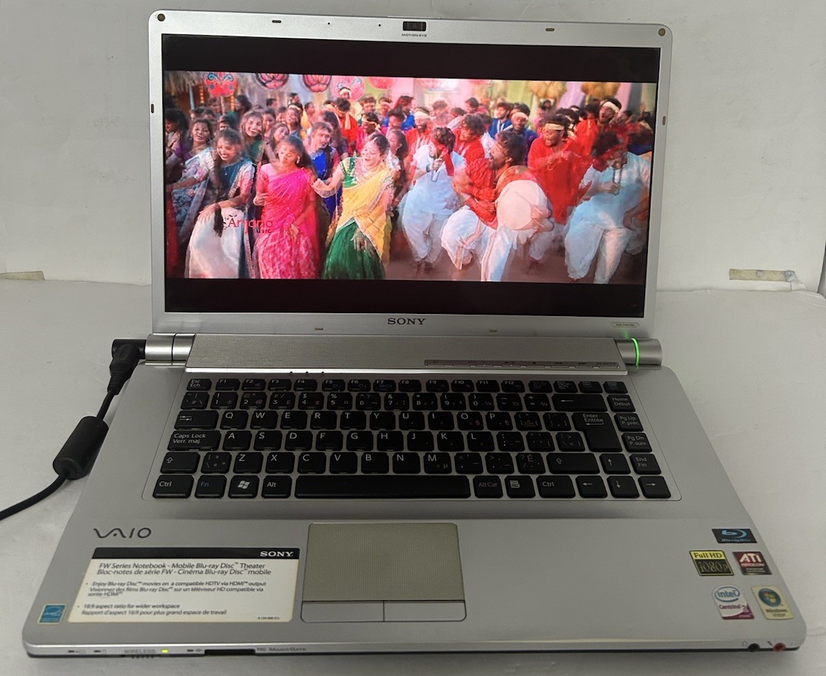 Sony PCG-3F1L VGN-FW300/355J 16.4″Intel Core 2Duo P8600 2.4GHz 4GB Ram-250GB HDD