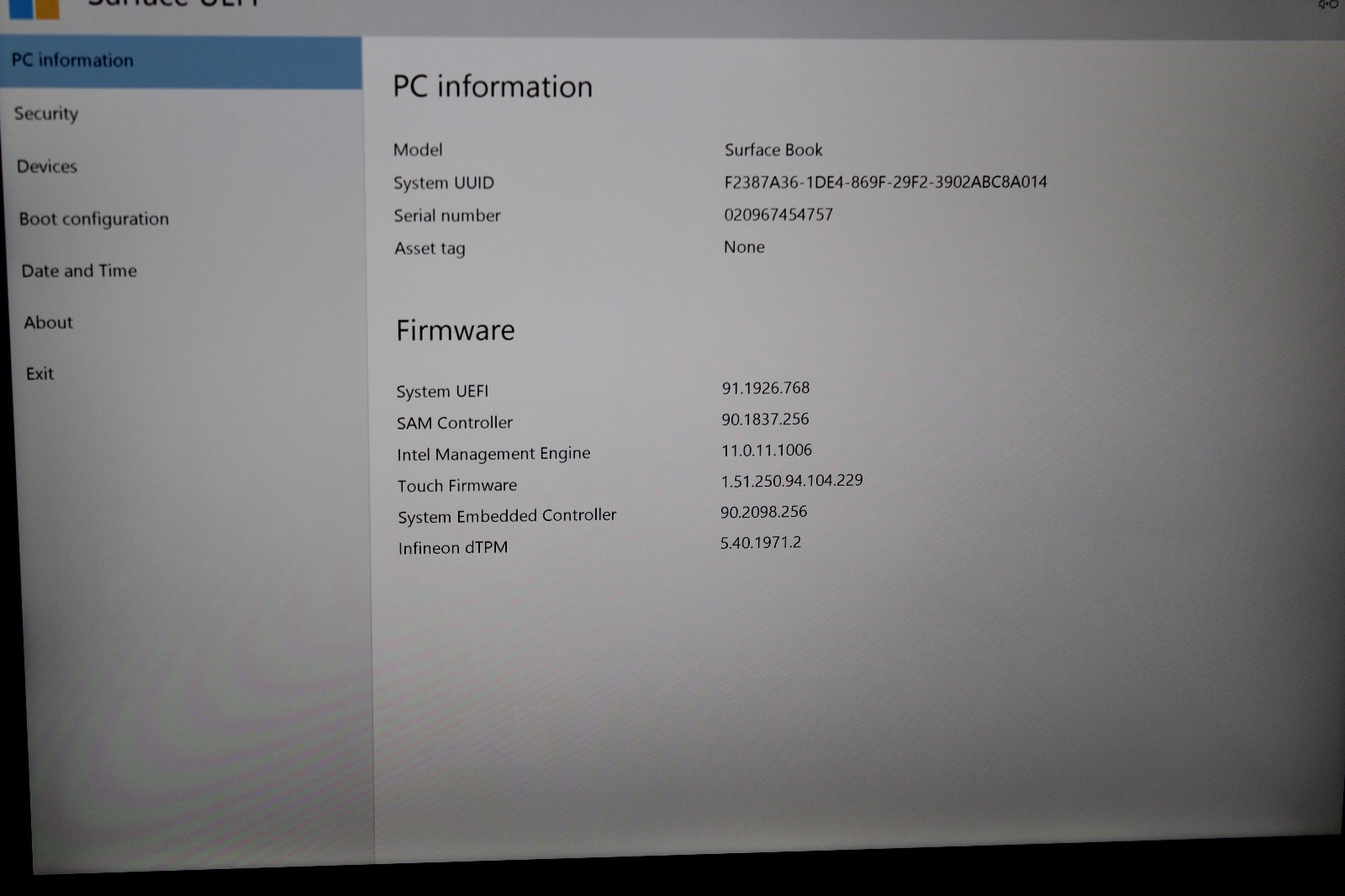 Microsoft Surface Book 13″ i7-6th Gen 8GB RAM 256GB SSD GTX 965M No OS *PARTS