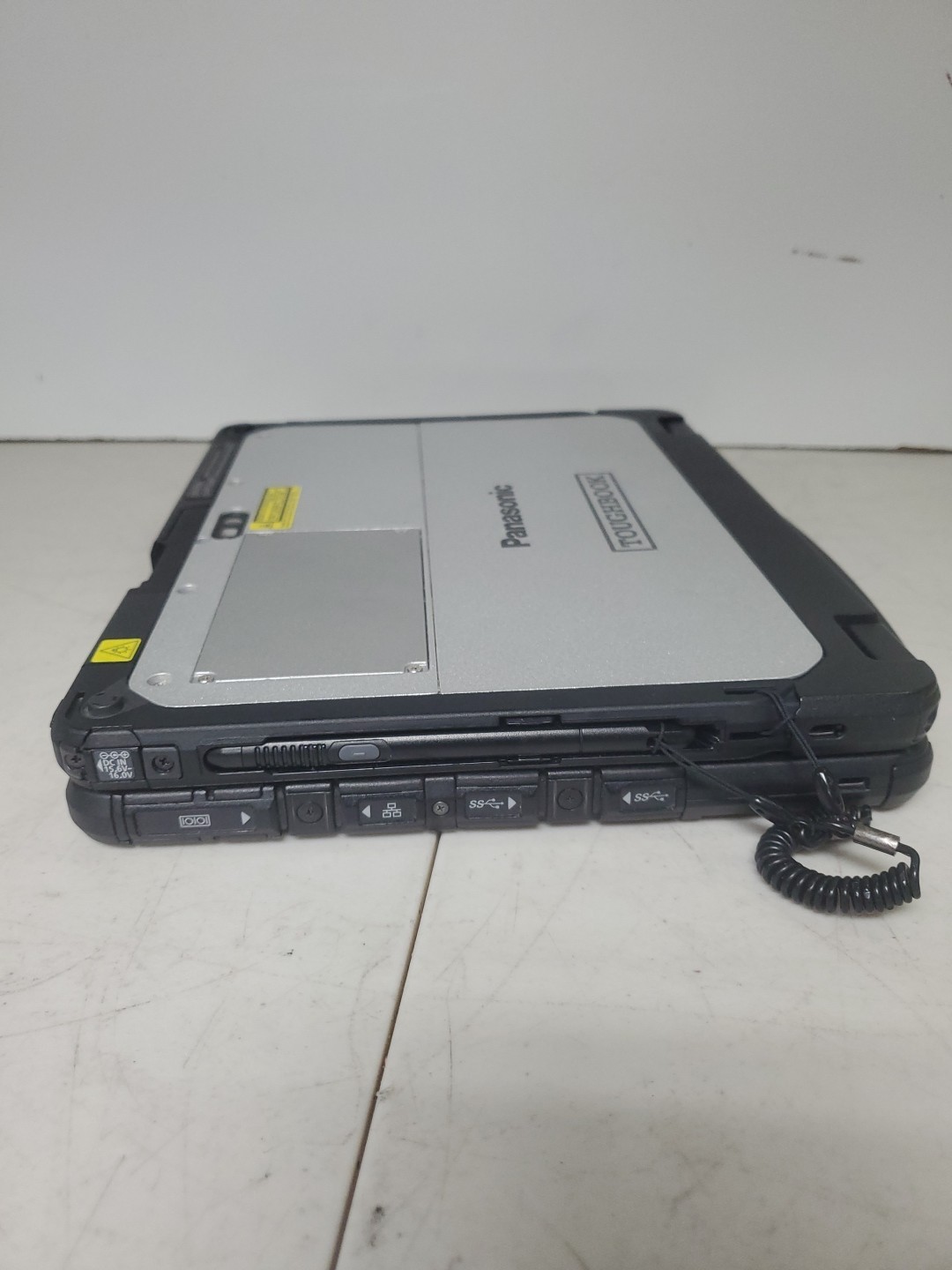 Panasonic Toughbook CF20 Core i5 7Y57 1.20GHz 16GB RAM 256GB SSD Win 10 Pro