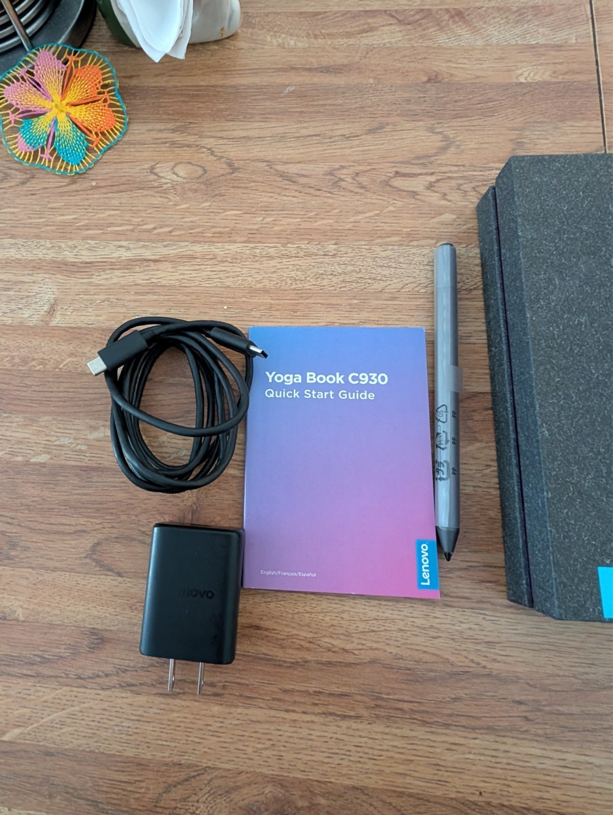 Lenovo Yoga Book Model No. C930 YBJ912F QHD And Eink Screens