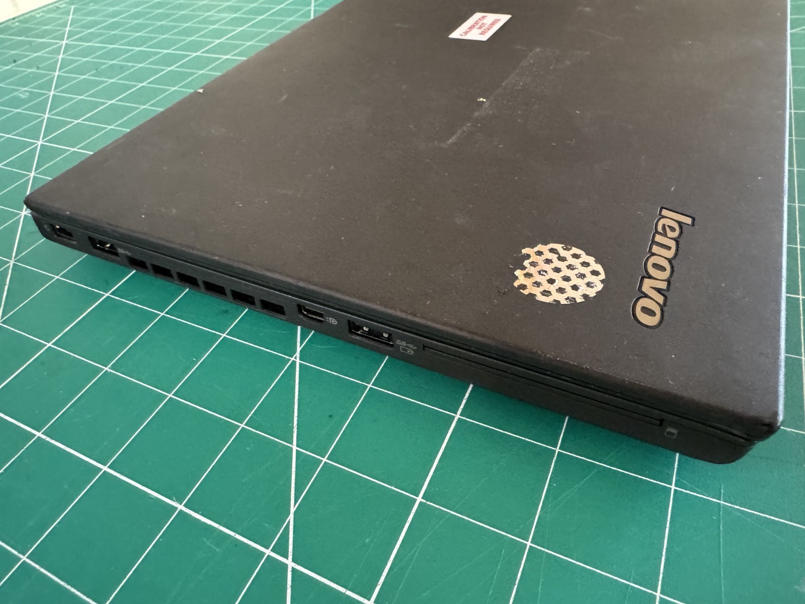Lenovo T450 14IN I5-5300U 2.3GHZ 8GB RAM (NO AC,HDD,SSD,CADDY)