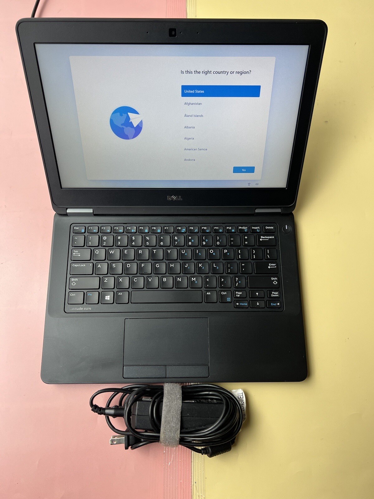 Dell Latitude E5270 Core i5-6300U 12GB RAM 256GB SSD WEBCAM BACKLIT BLUETOOTH