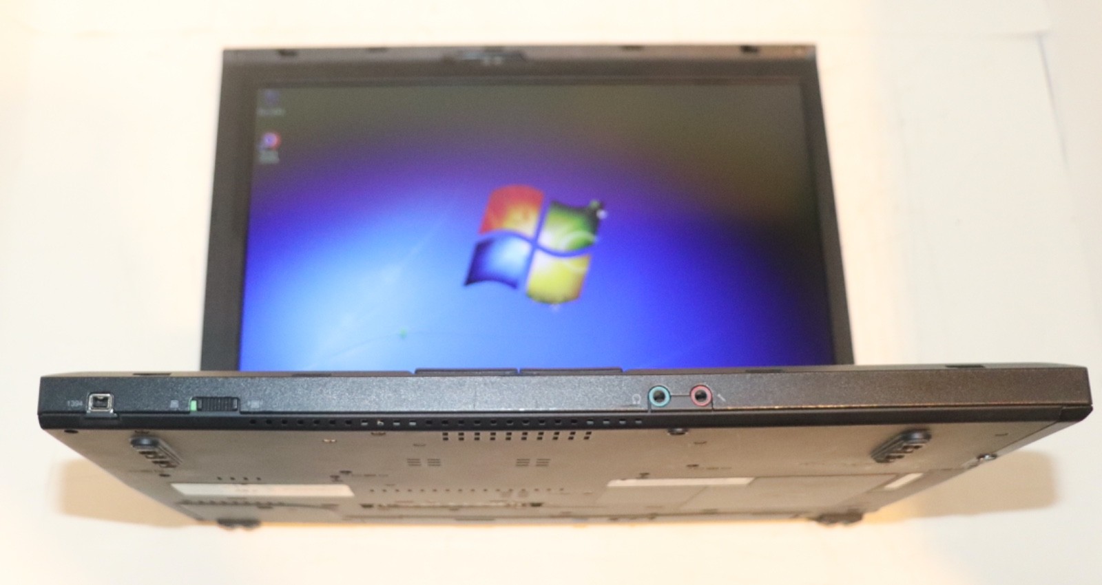 Lenovo ThinkPad R400|IntelCore Duo@2.53GHz|4GB RAM|320GB HDD|WIN 7 Prof|Webcam
