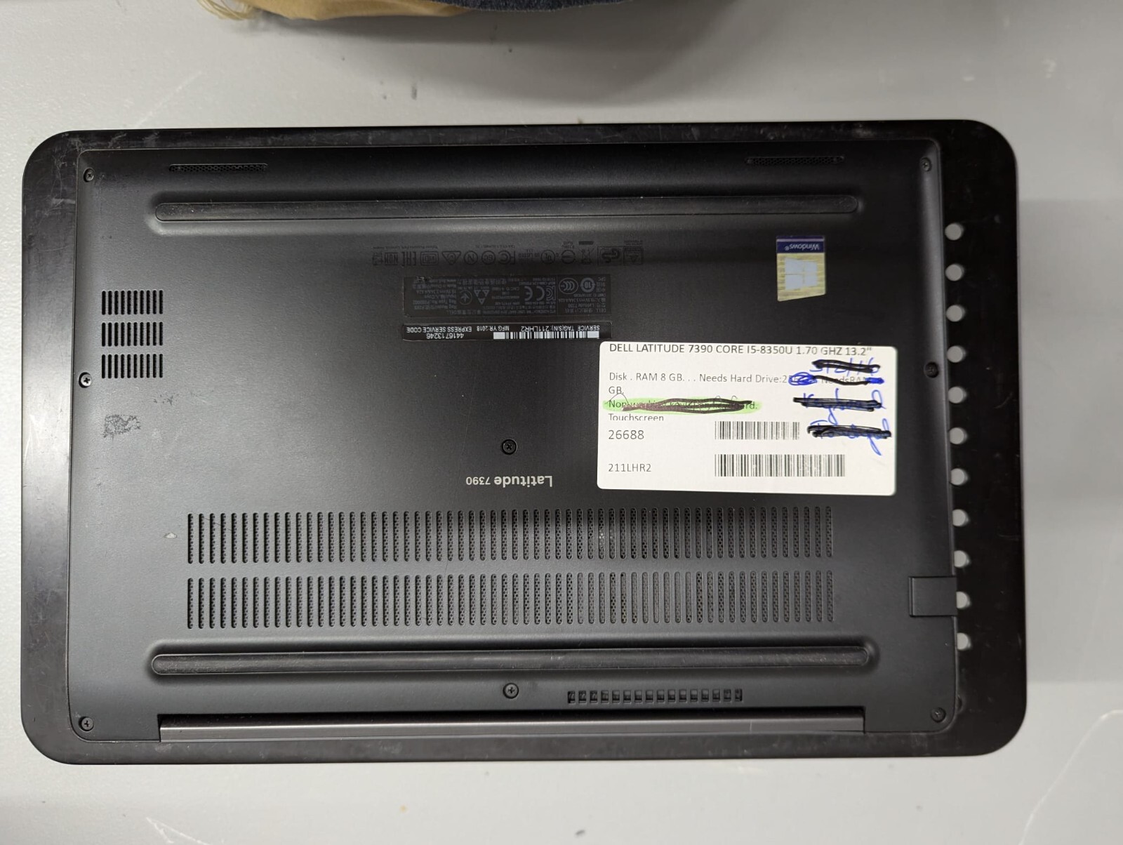 Dell Latitude 7390 Touchscreen 13.2 Inch. Untested No RAM/HD/Keyboard/LCD: PARTS