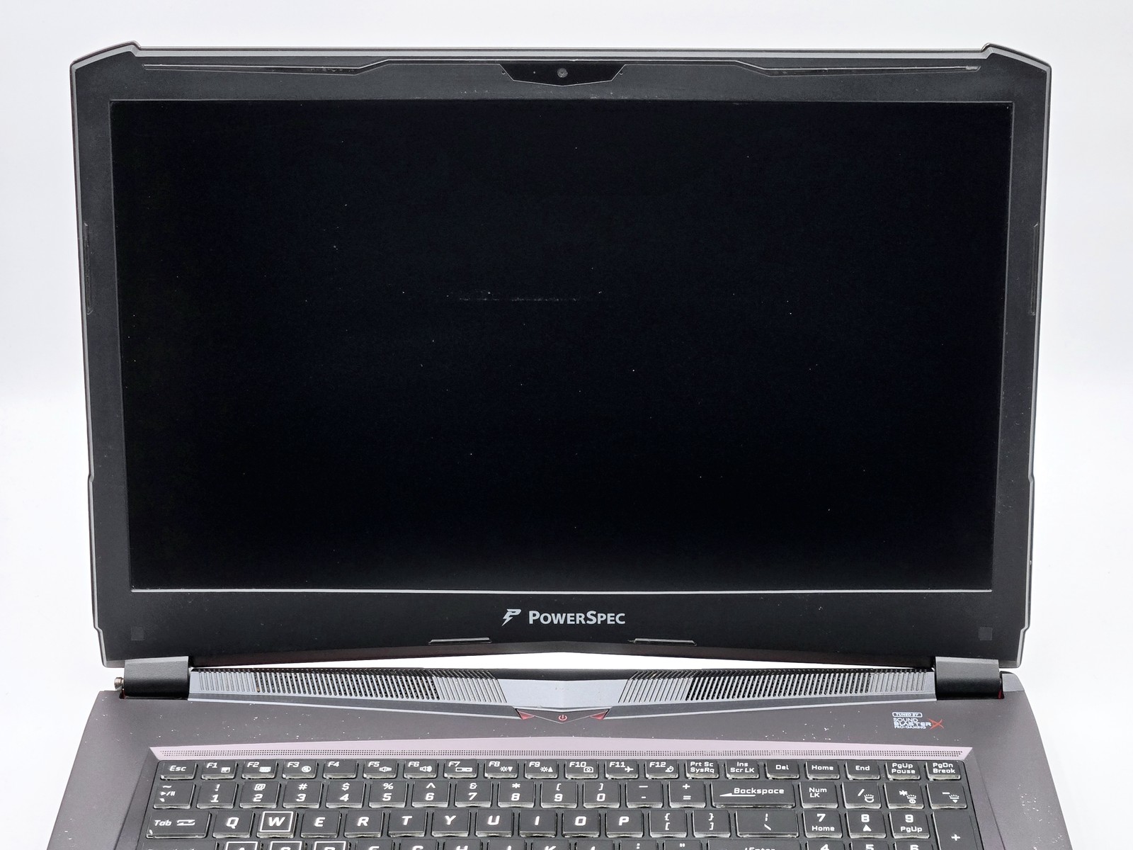 PowerSpec 1710 17.3″ FHD i7-7700HQ GTX 1070 16GB 256GB SSD Win11