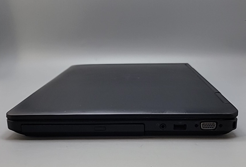 Dell Latitude E5540- Intel i5-4300U @ 2.50GHz /8GB RAM /250GB SSD /Win 11 Pro