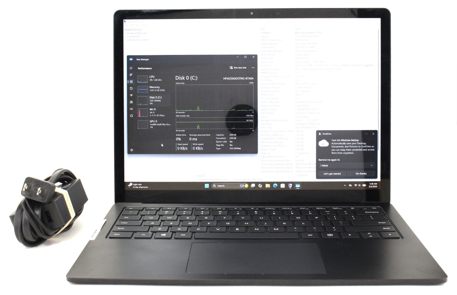Microsoft Surface Laptop 3 13.5″ 256GB SSD 8GB RAM 1.2GHz i5-1035G7 ; 6175932