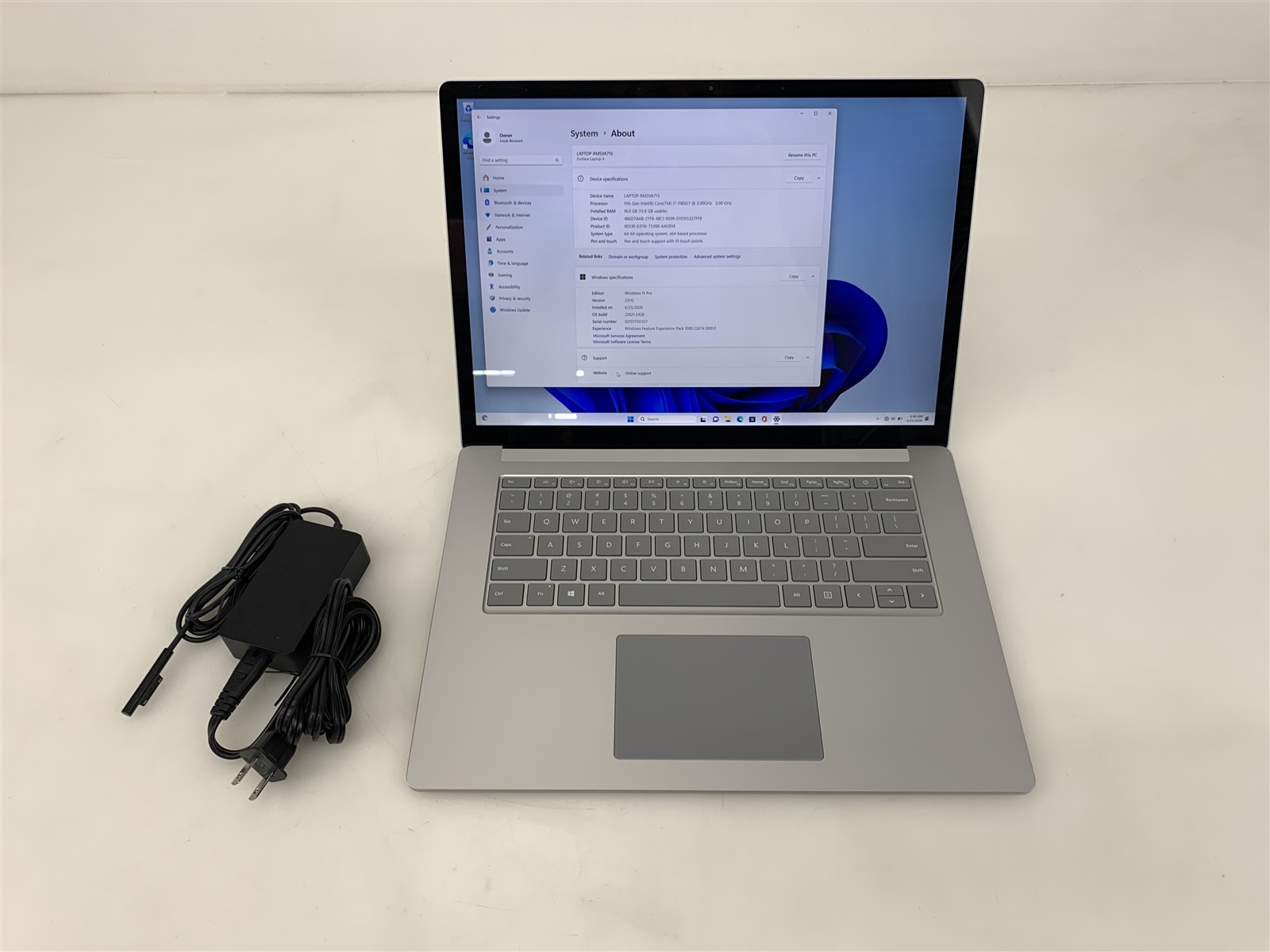 Microsoft Surface Laptop 4 1979 i7-1185G7 3.00GHz 16GB RAM 256GB NVMe Win 11 Pro