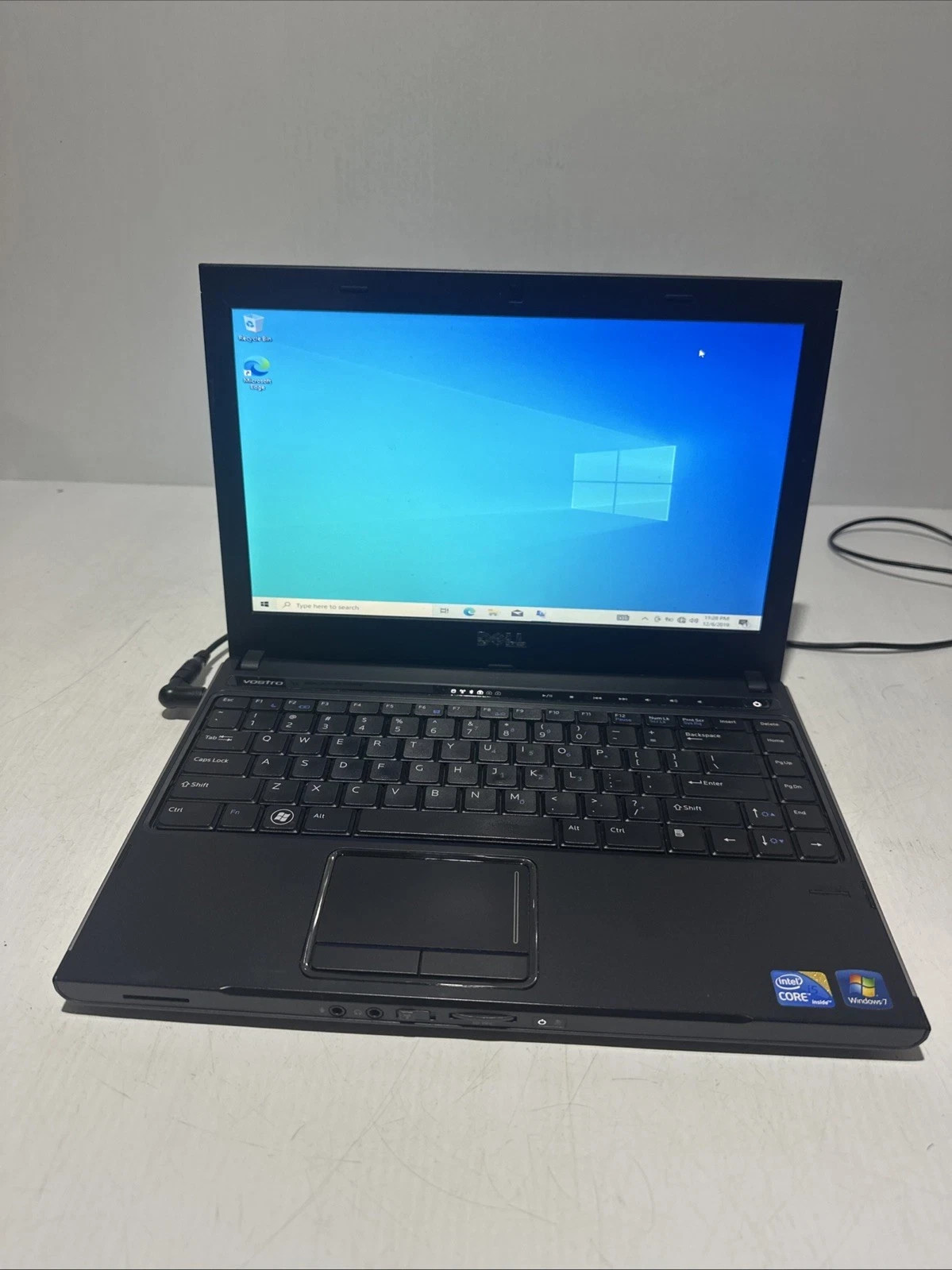 Dell VOSTRO 3300 Laptop, Intel Core i3 M370@2.40GHZ, 4GB RAM, 320GB SSD, Win10