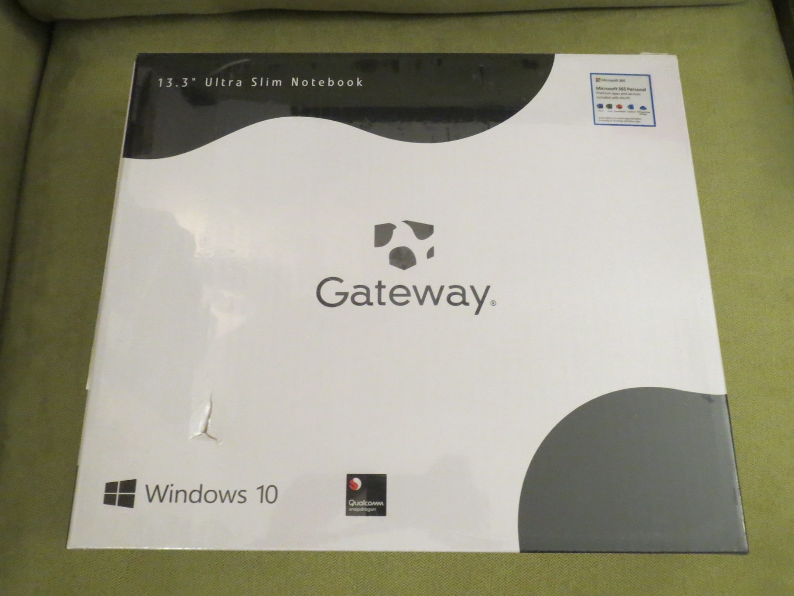 Gateway (Cow Theme) 13.3 inch Ultra Slim Notebook GWTN133-1BK, EMPTY BOX ONLY