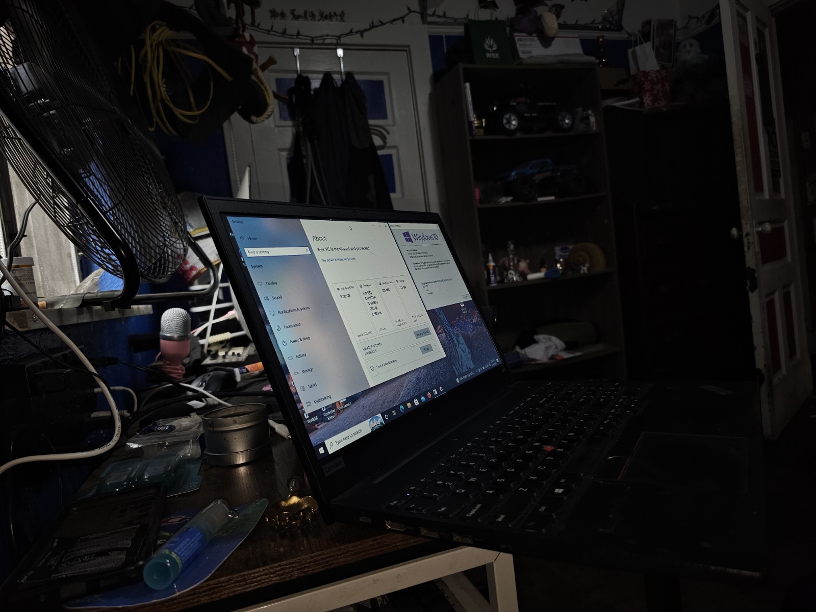 Lenovo ThinkPad E580Core i5@2.50GHz16GB RAM256 GB SSD HDD WIN 11….