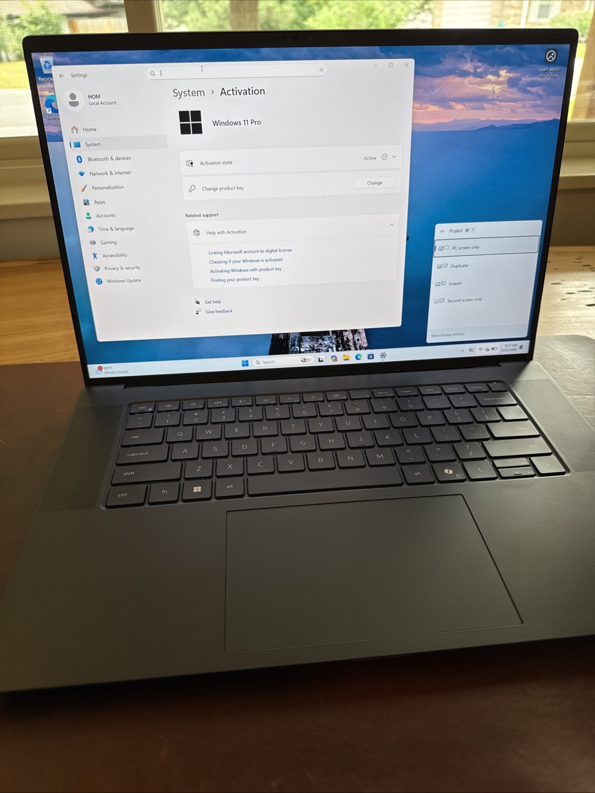 Dell Precision 5690 16in – Intel Ultra 7 155H 32GB 512GB – RTX A1000 – WARRANTY