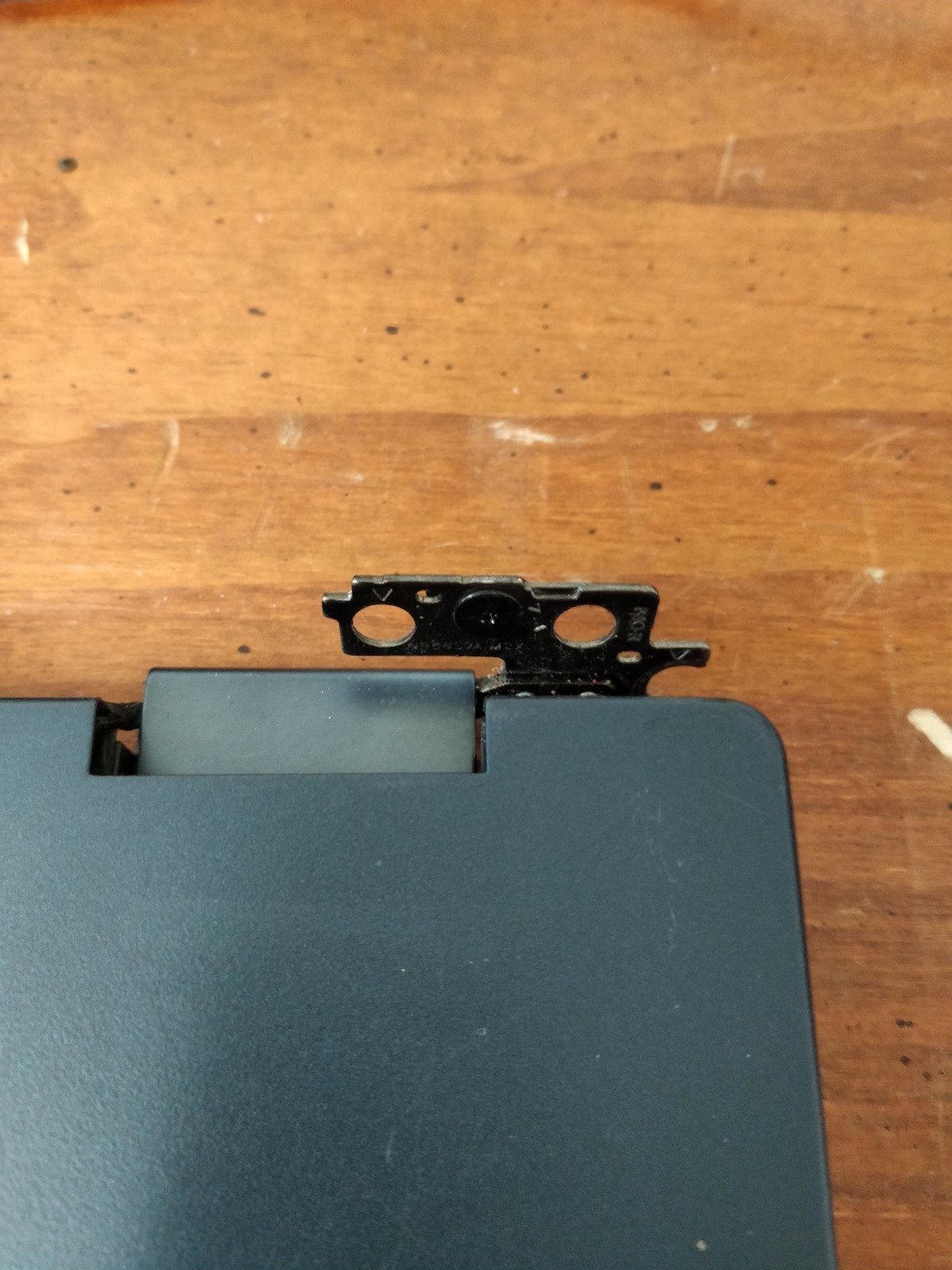 Lenovo Ideapad 5 14AHP9 AMD Ryzen 5 8645HS@2.10GHz 8 GB RAM NO DRIVE PARTS 9080
