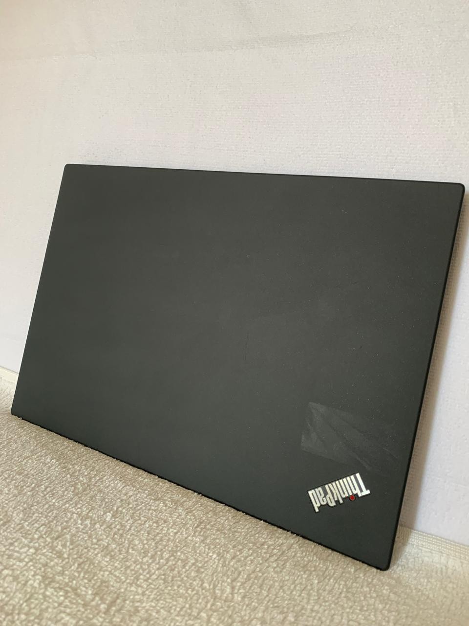 Lenovo ThinkPad T490 i5-8365U 16GB 1TB SSD 14.1” FHD IPS