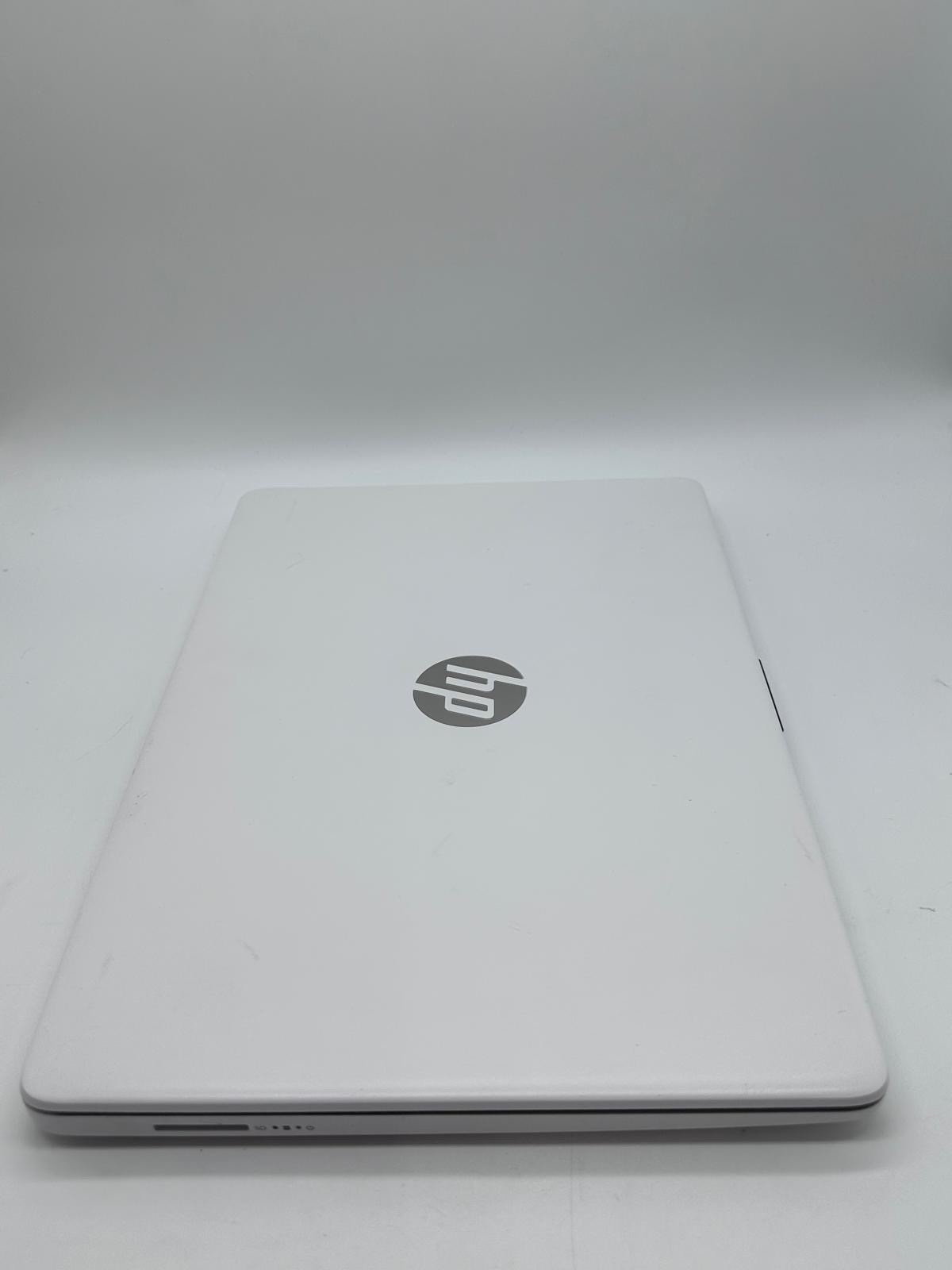 HP (14-DQ0070NR) Intel Celeron N4020 1.1GHz – 64GB SSD – 4GB RAM – “PARTS”