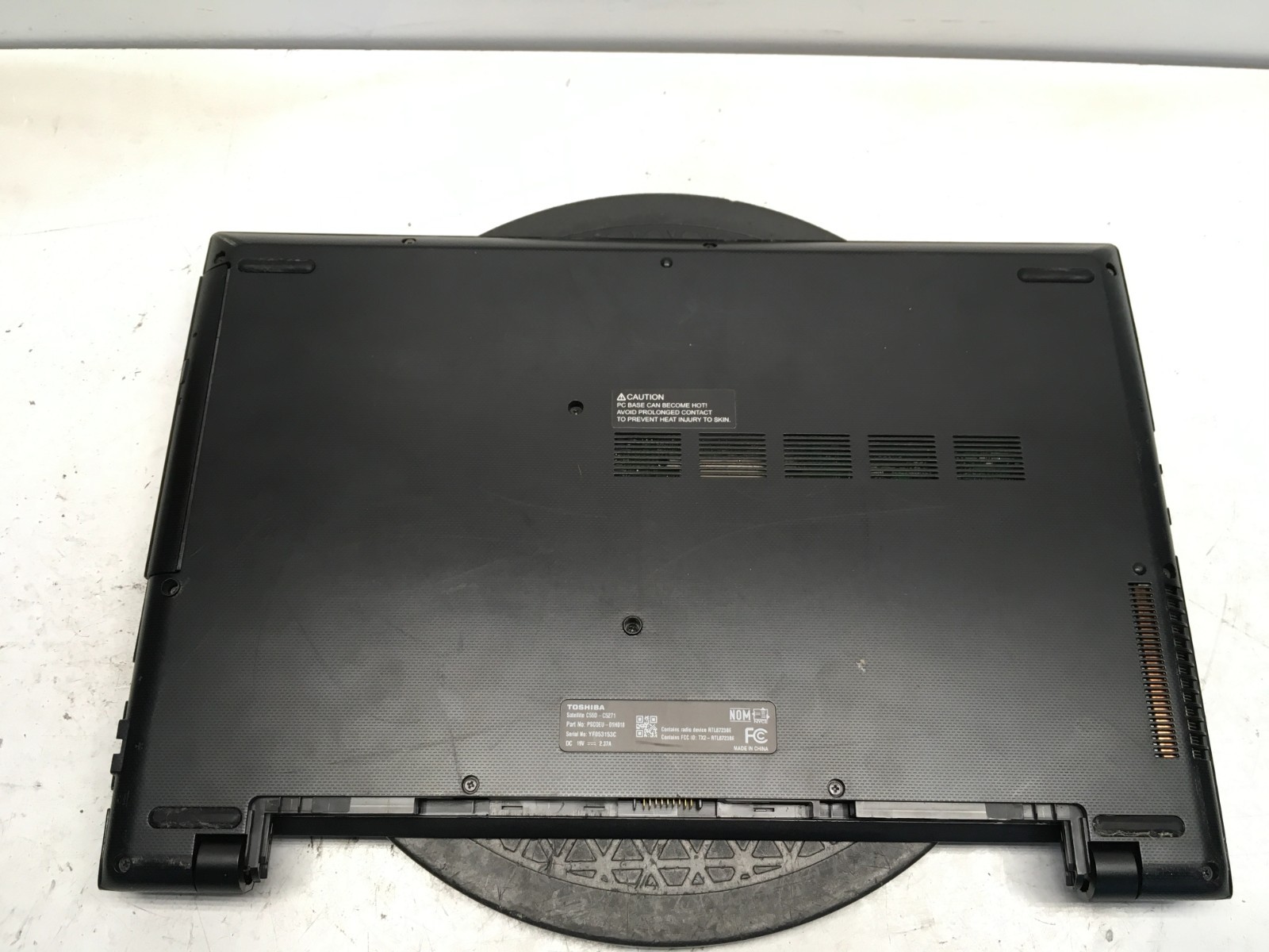 Toshiba Satellite C55D-C5271 AMD A4-7210 Quad-Core APU 1.8GHz No RAM/HDD – Parts