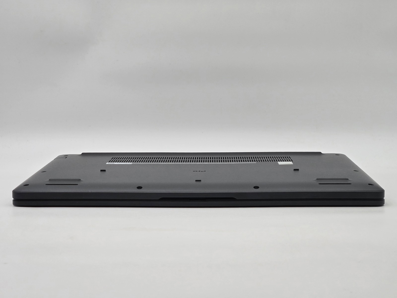 Dell Pro 16 PC16250 16″ FHD+ Touch 7 150U 512GB SSD 16GB W11P Webcam Backlit