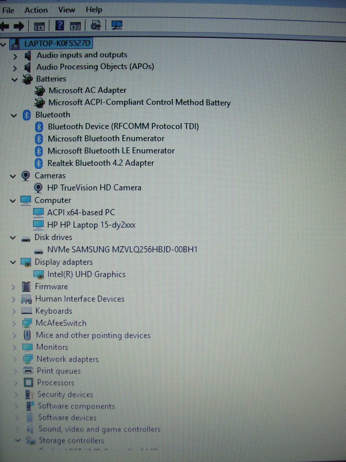 HP 15-by2792wm 15.6” HD Intel Core i3-1115G4 3.6GHz 8GB SSD Reset 256GB- Charger