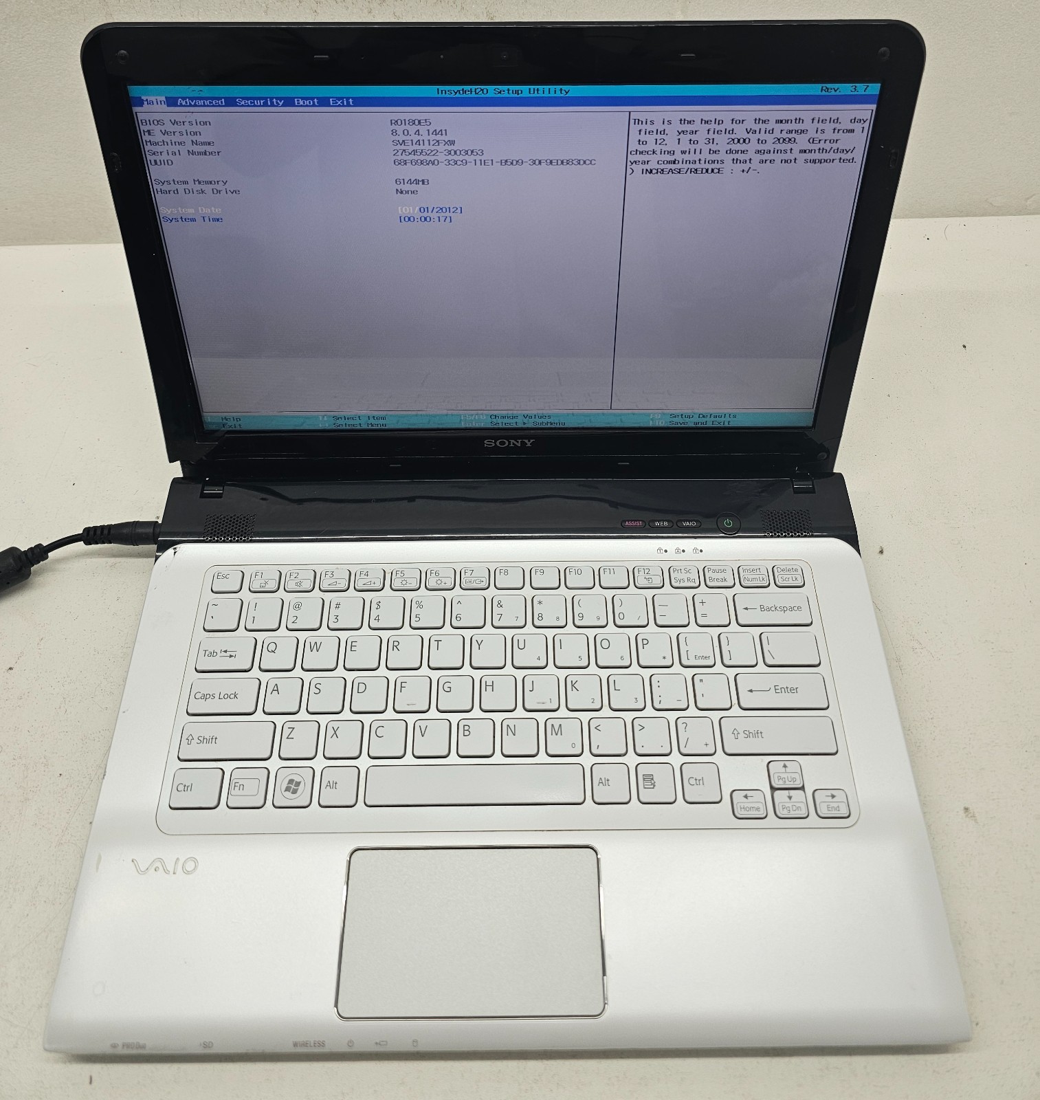 Sony Vaio Series E Laptop Intel Core i3 2nd Gen 6GB Ram NO HD/OS (FL)