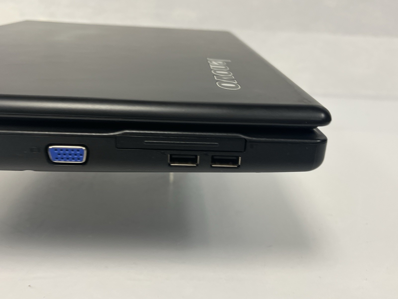 LENOVO 444635U Pentium Dual-Core T4200 2.00GHz 2GB RAM NO HDD NO OS