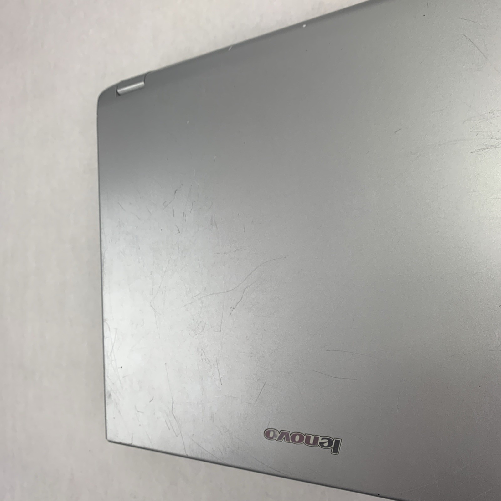 Lenovo 3000 C200 Genuine Intel 1.60GHz 2GB RAM 15″ No Battery No HDD No OS