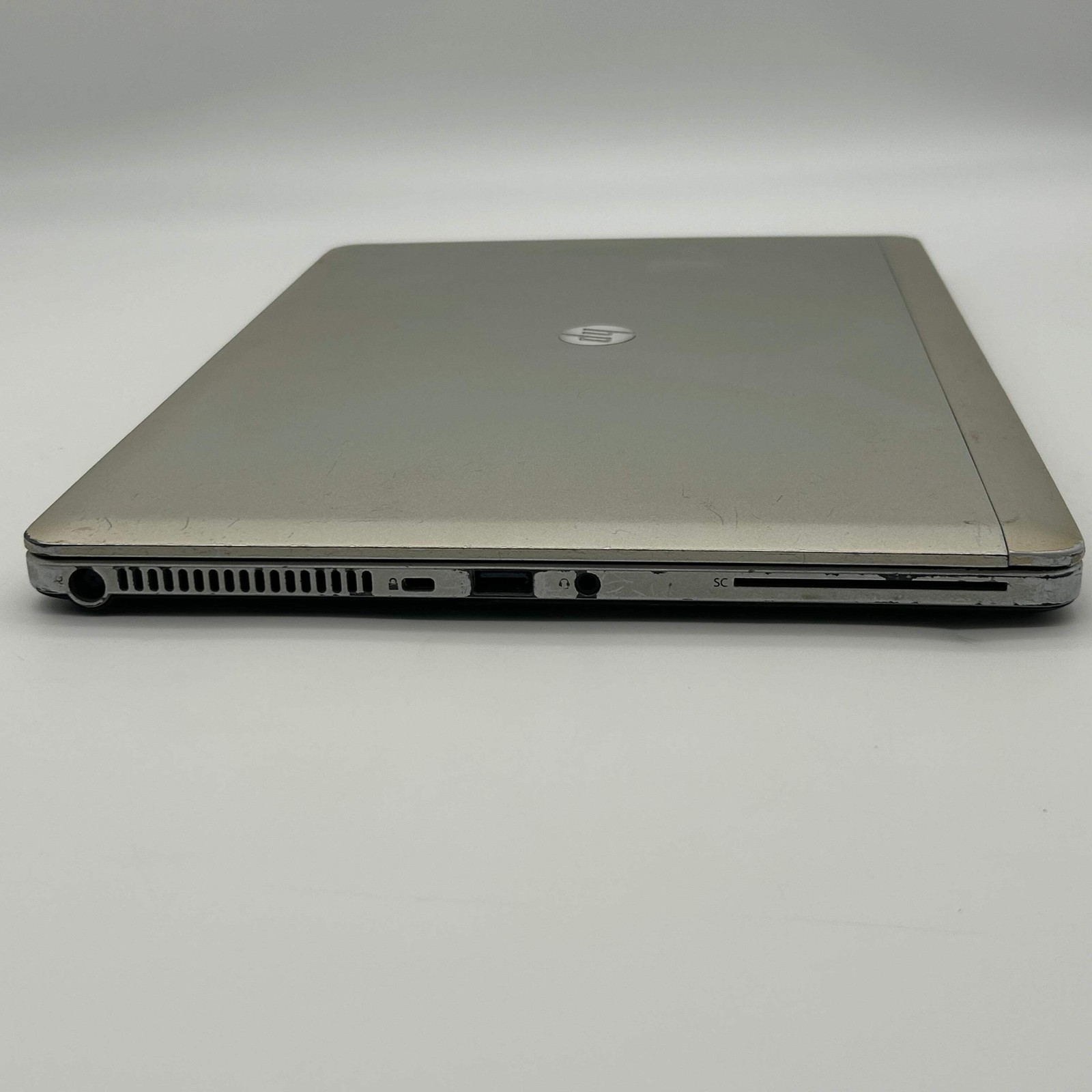 HP EliteBook Folio 9470m 14-inch |Core i5 1.8GHz| 4GB RAM| 256GB| Gray