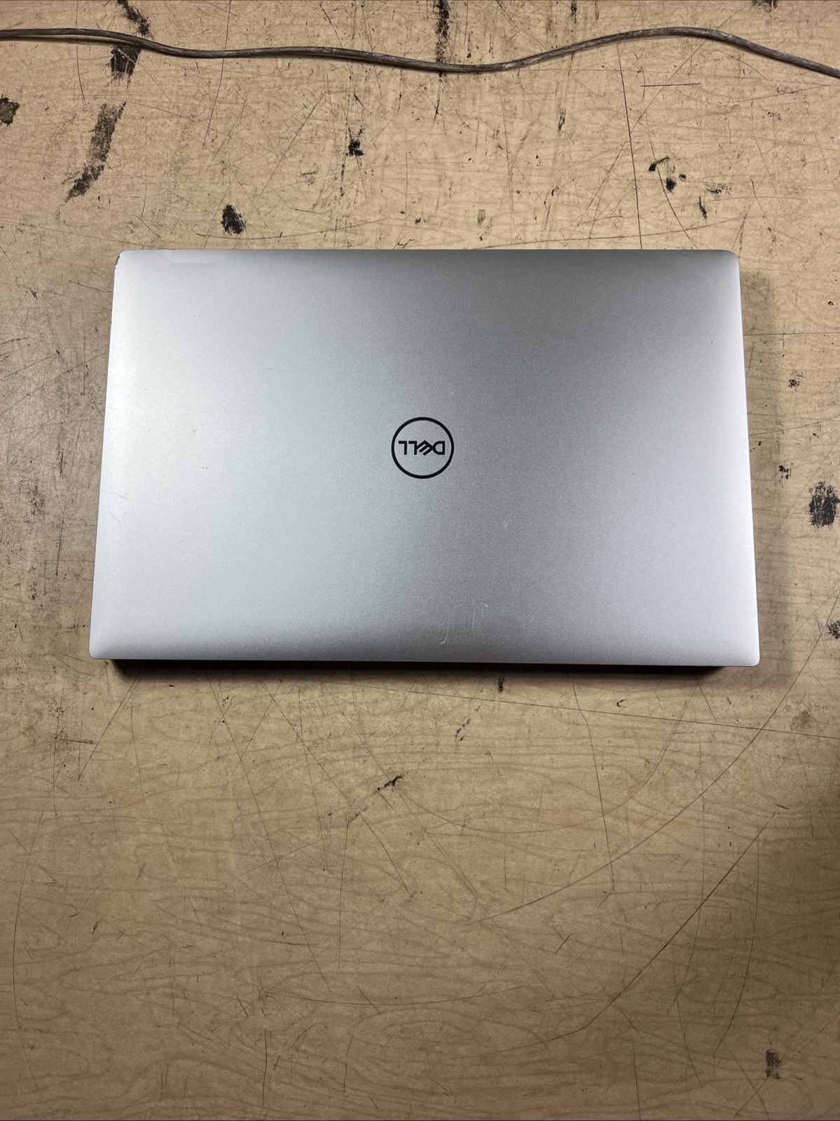 DELL XPS P56F INTEL CORE I5 9TH GEN 8GB RAM **POWER ON NO IMAGE **NO HD/ NO CADD