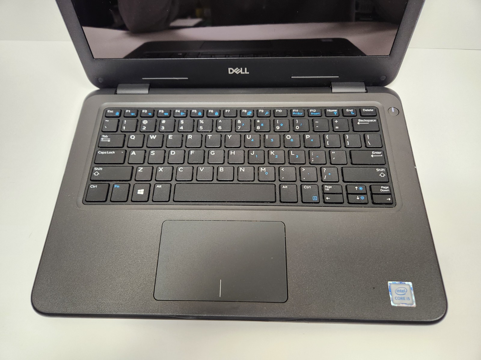 Dell Latitude 3310 TCH-SCRN Core i5-8265U, 8GB RAM, 128GB NVME, *READ #0253