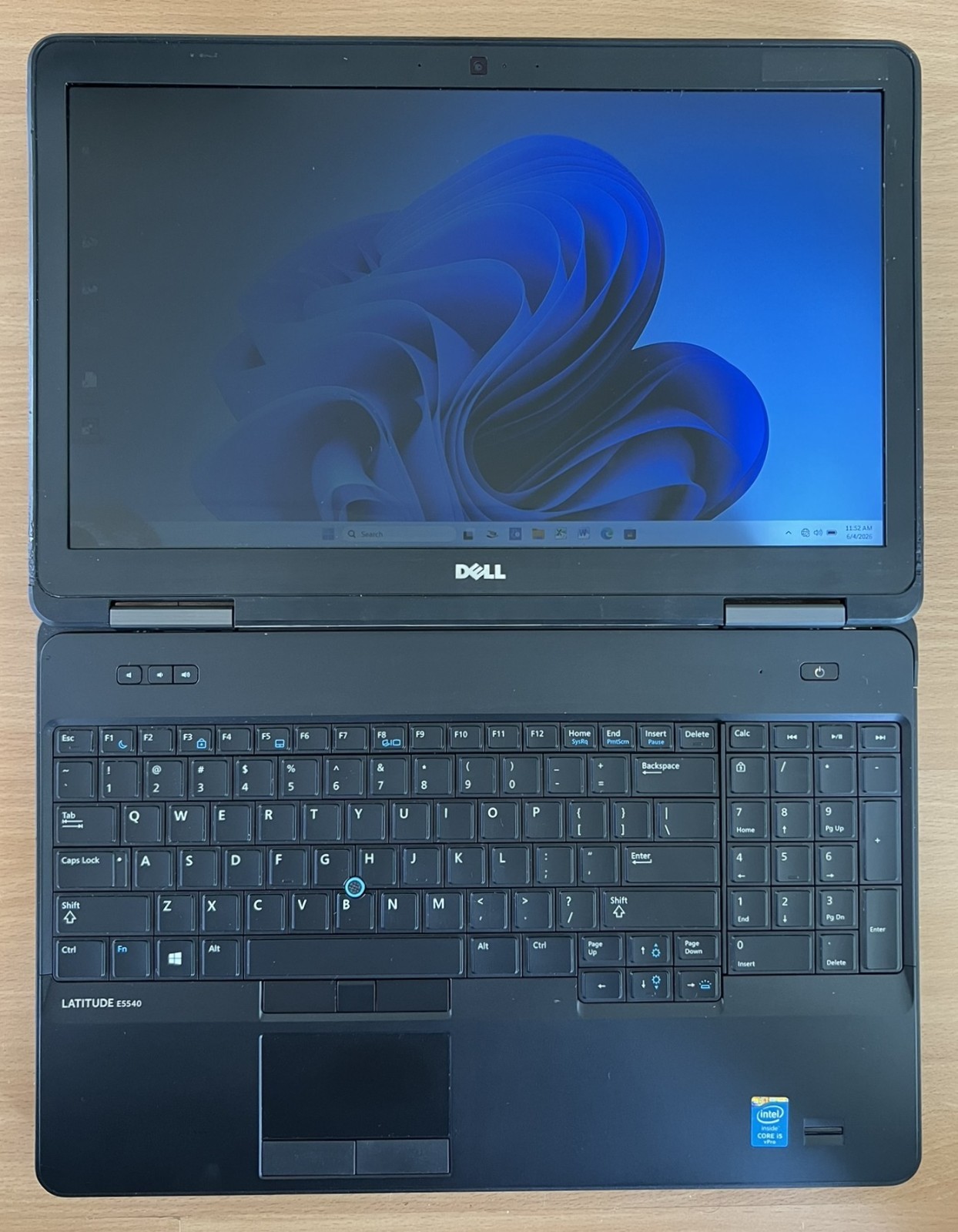 Dell Latitude E5540 8GB RAM 128GB SATA SSD 15.6″ Intel Core i5 DVDROM Win 11 Pro