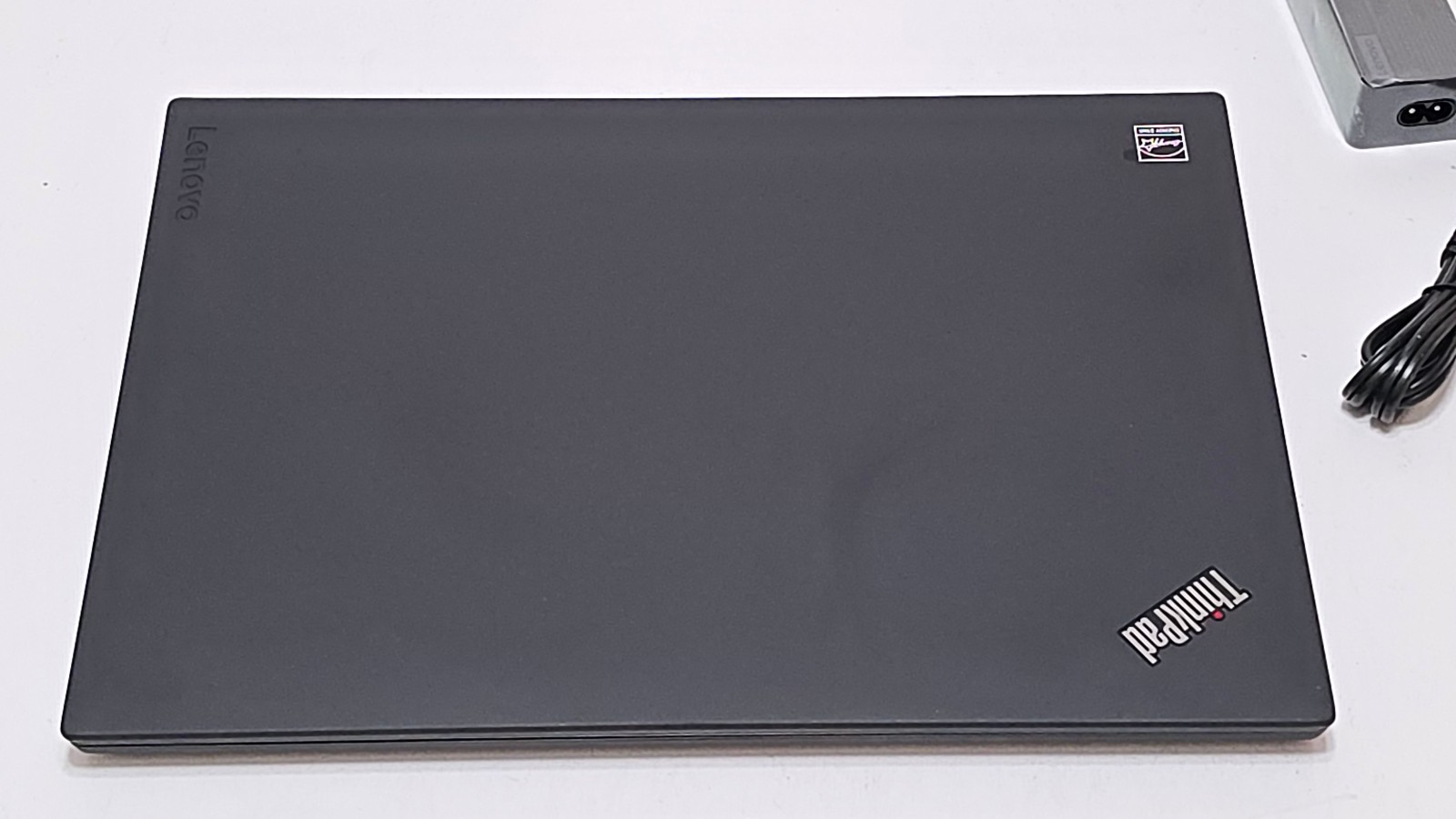 Lenovo ThinkPad T480 (i7-8th 32GB RAM 1TB SSD) 14″ Touch GeForce 2GB GPU – MINT