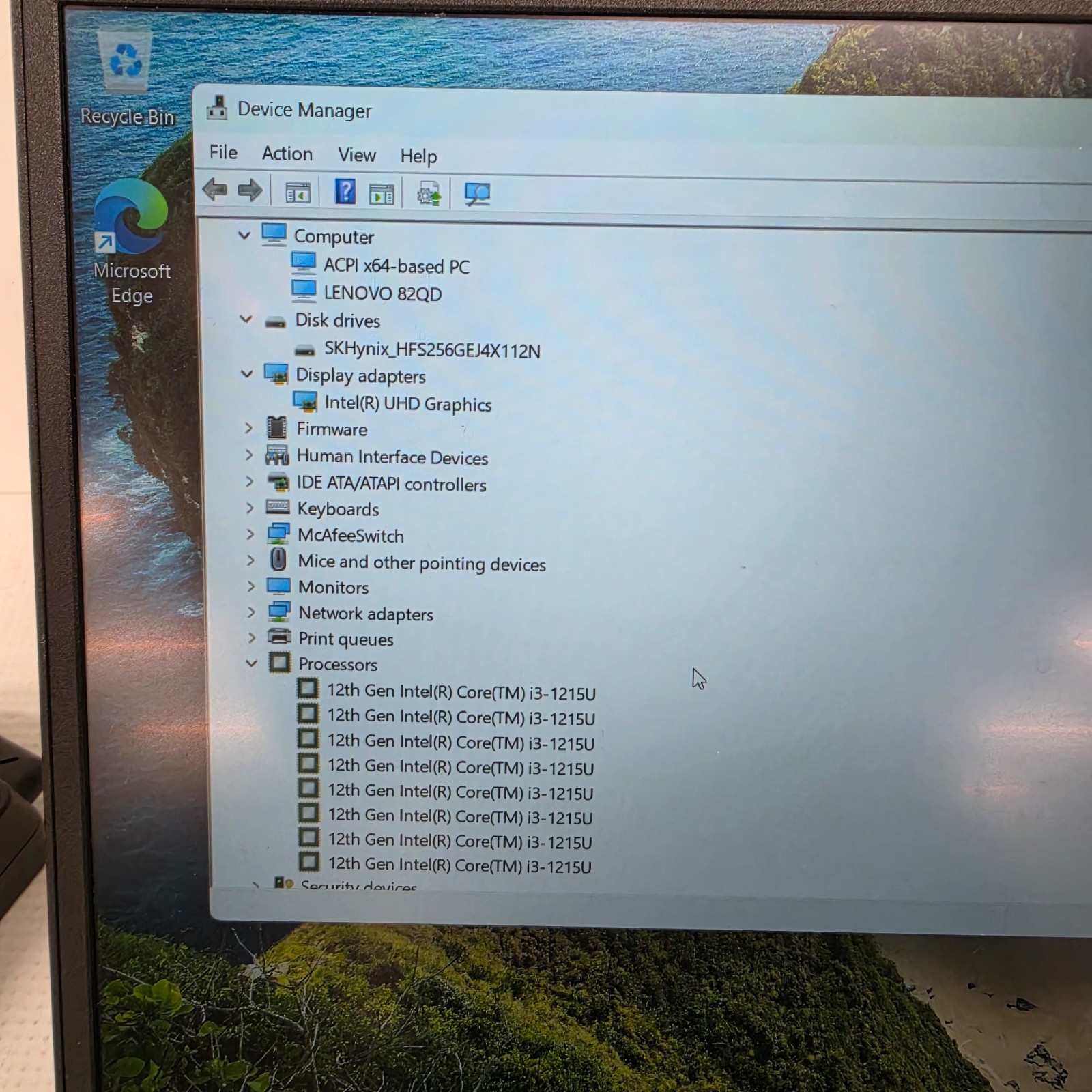 Lenovo Ideapad 1 15iau7 Win11H 15.6″ Touch Laptop 256GB SSD 1.2Ghz i3-1215u