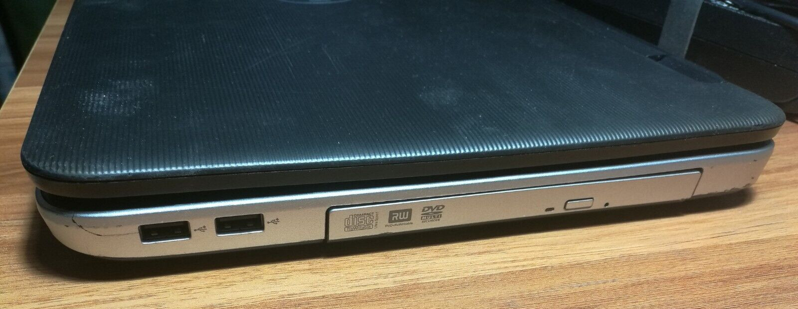 Dell Vostro 2520 Core i3-2328M 15.6″ Laptop, Not work, Sell for parts only!