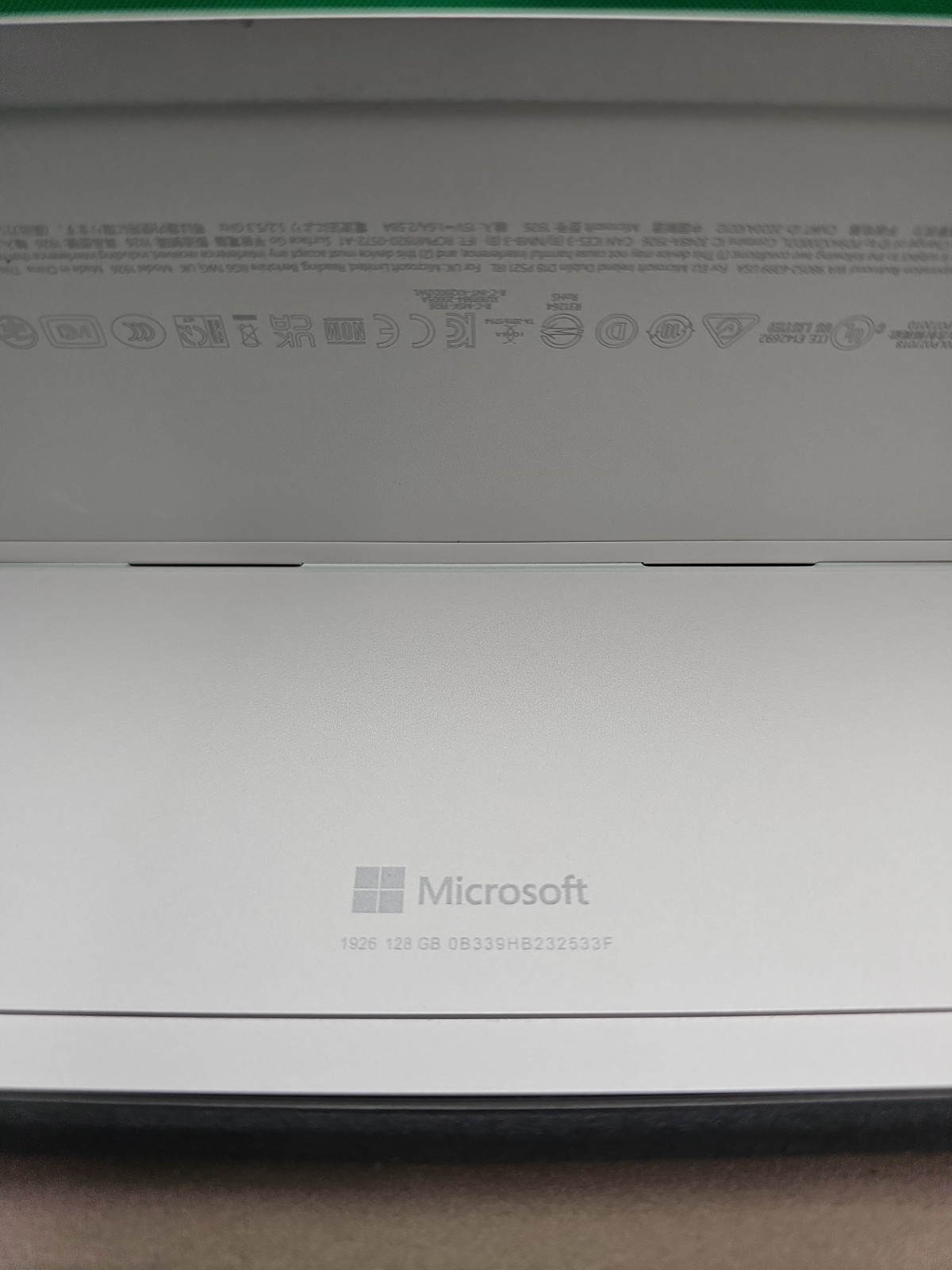 Microsoft Surface Go 3 10.5″ Intel Pentium Gold 6500 128GB SSD 8GB RAM Intel UHD