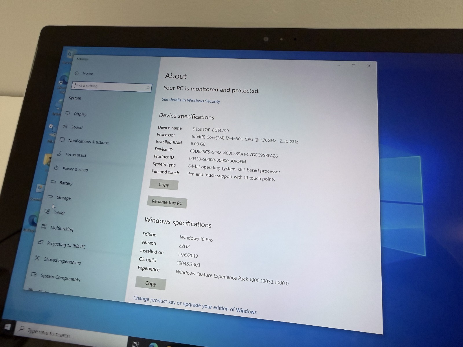 Microsoft Surface Pro 3 i7-4650U CPU @ 1.70GHz 8 GB RAM 512 GB Win 10 Pro