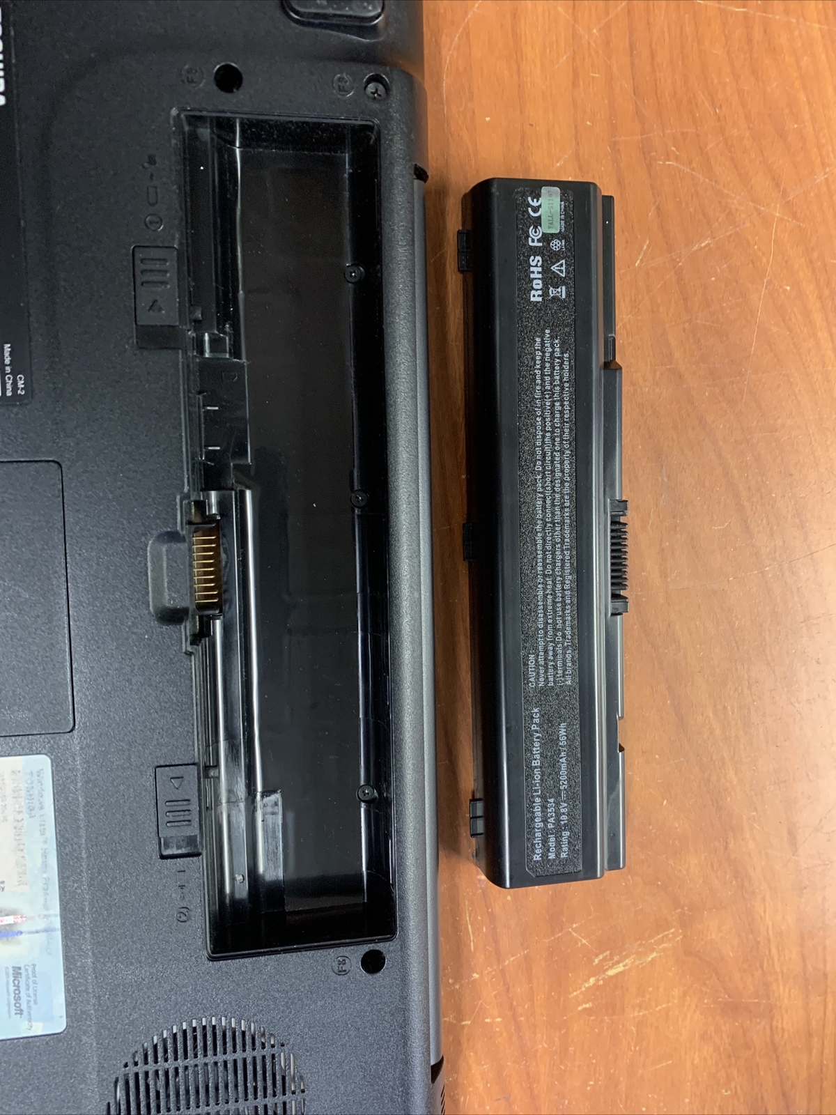Toshiba Satellite A205-S5879 Dual Core 1.60 GHz 2.GB Ram NO HDD FOR PARTS