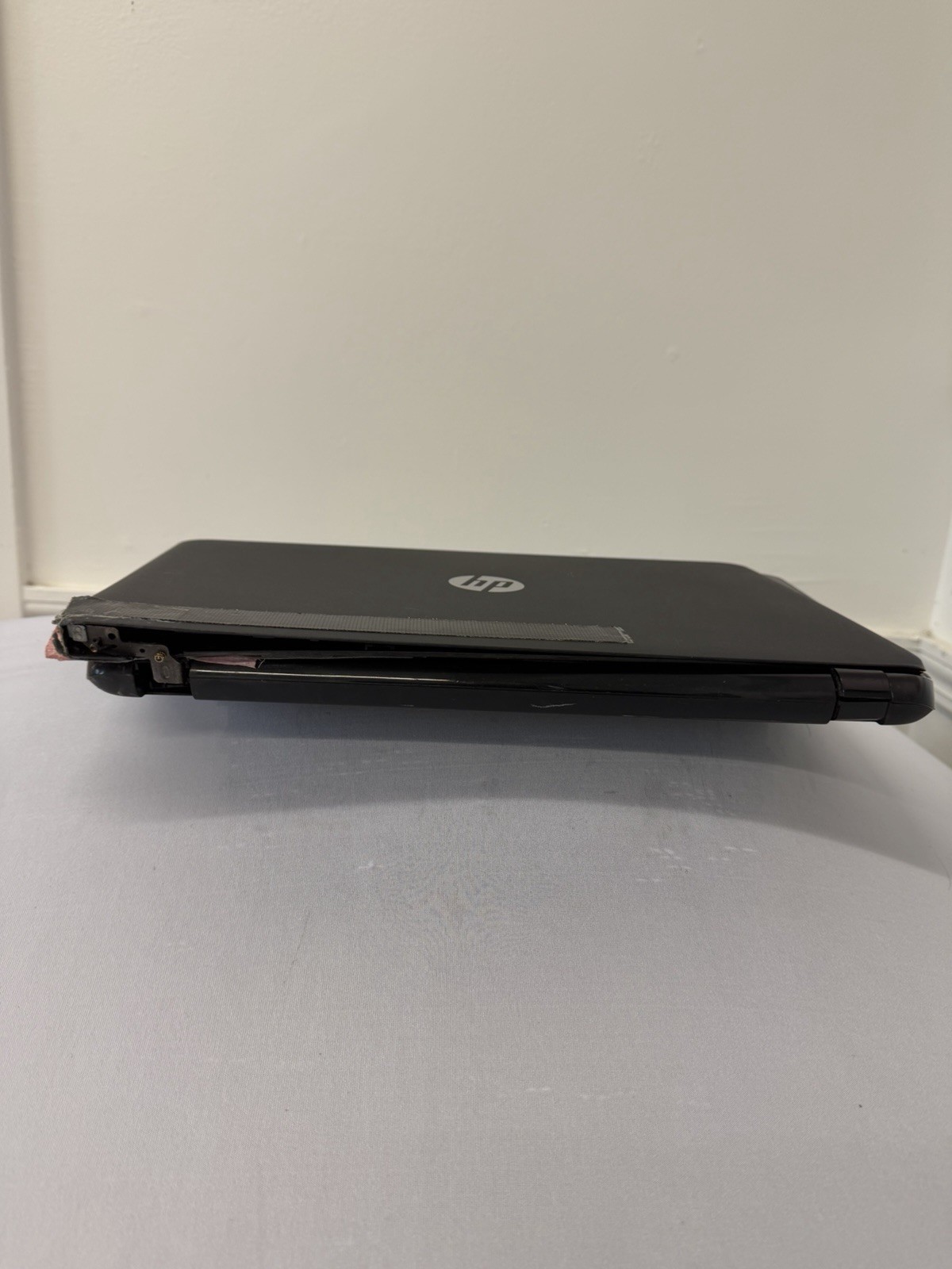 HP Notebook 15 Laptop – Good Screen – Intel Pentium N3540 – Read Desc