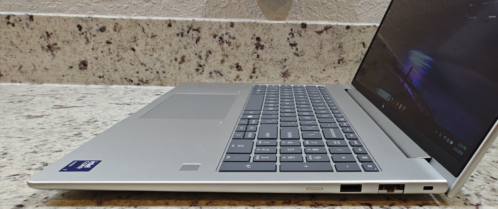 HP EliteBook 6 G1i (Touch) — Ultra 7 255H / 32GB Ram / 512GB SSD / WTY 2029