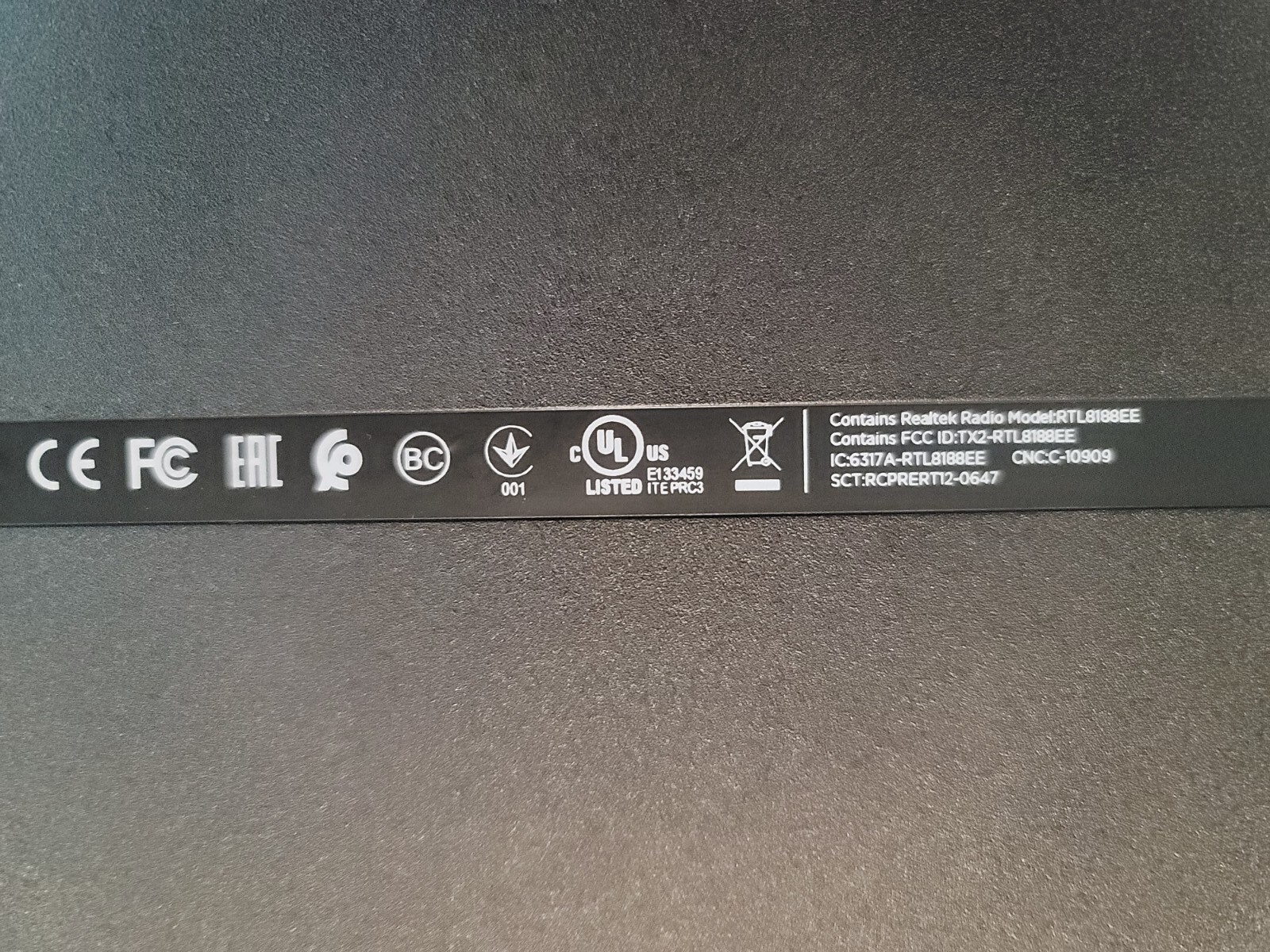 HP 15.6″ Laptop Intel i3-6100U 2.3Ghz 6GB RAM 1TB HDD Touchscreen Window 10 Wifi