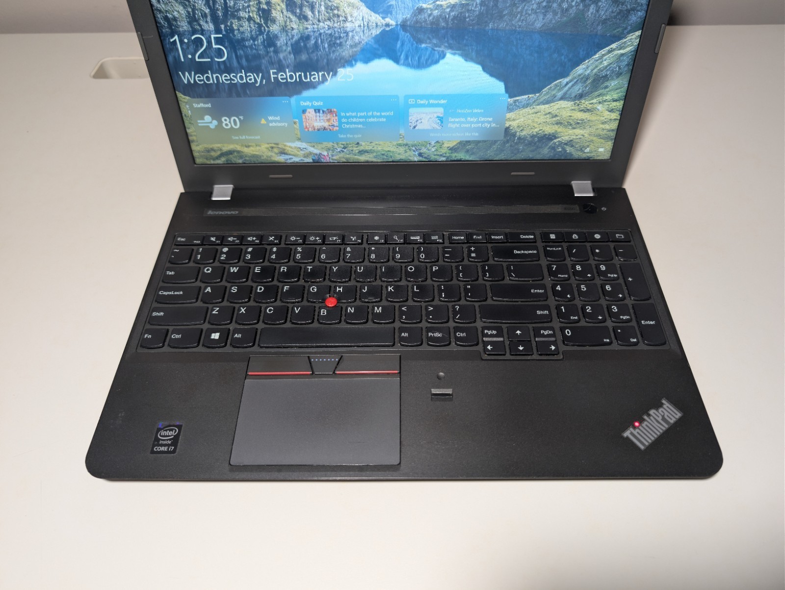Lenovo ThinkPad E550 | i7 5th 16GB RAM 256GB SSD | AMD DVD-RW FHD Win 10 Pro