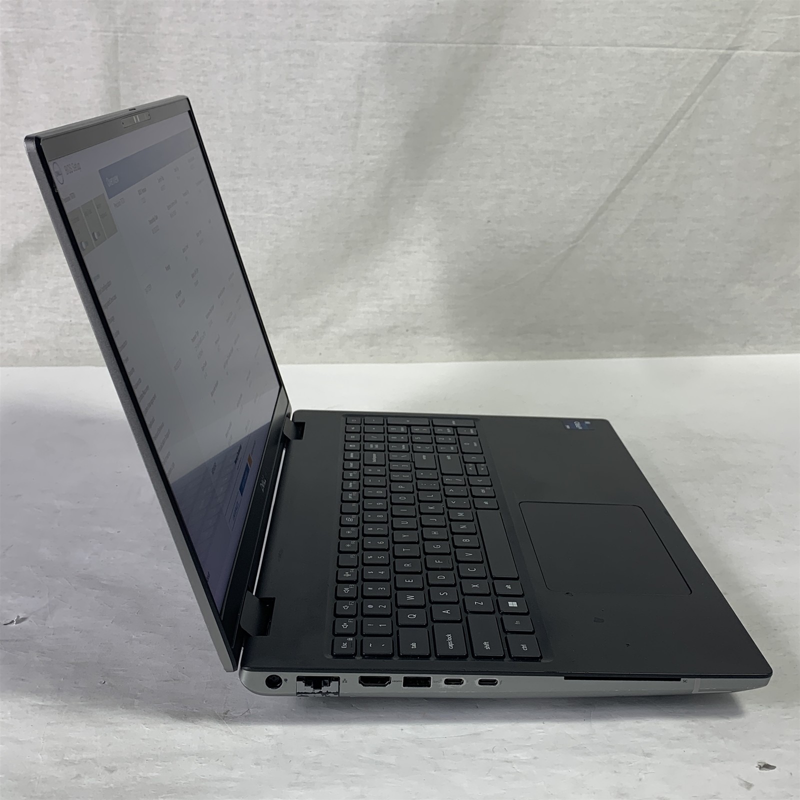Dell Precision 7670 16″ Laptop i9-12950HX 2.3GHz 64GB 1TB NVMe SSD – Win11
