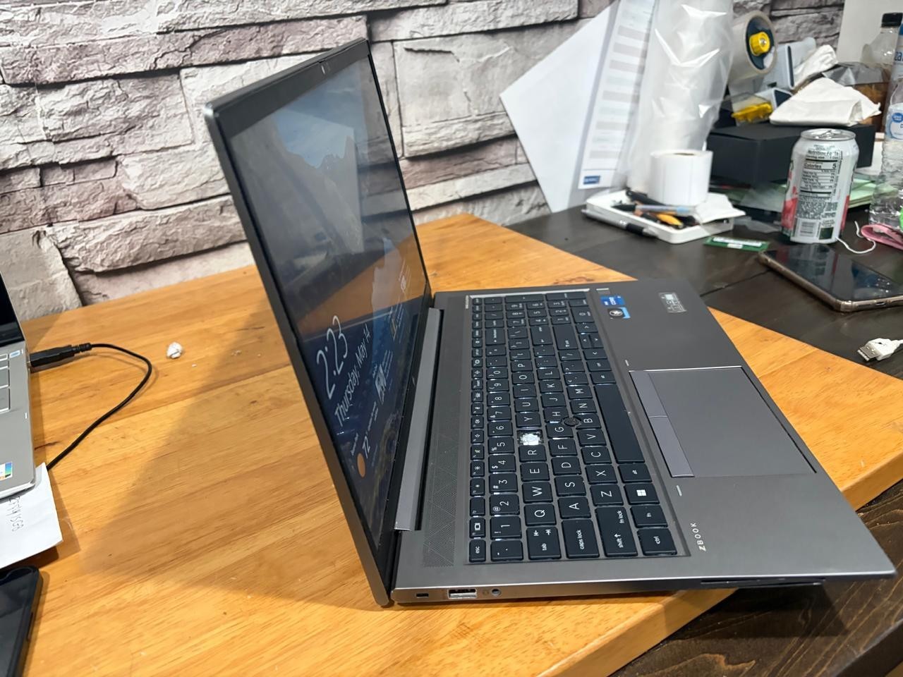 HP ZBook Firefly 15 G8 i7-1165G7 2.80GHz 8GB RAM 256GB SSd NViDIA T500 W 10PRO