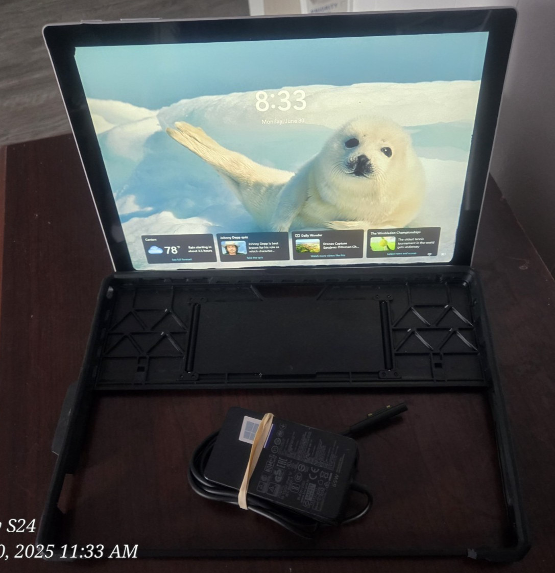 Microsoft Surface Pro 7+ 1961 16Gb 256Gb LTE Unlocked
